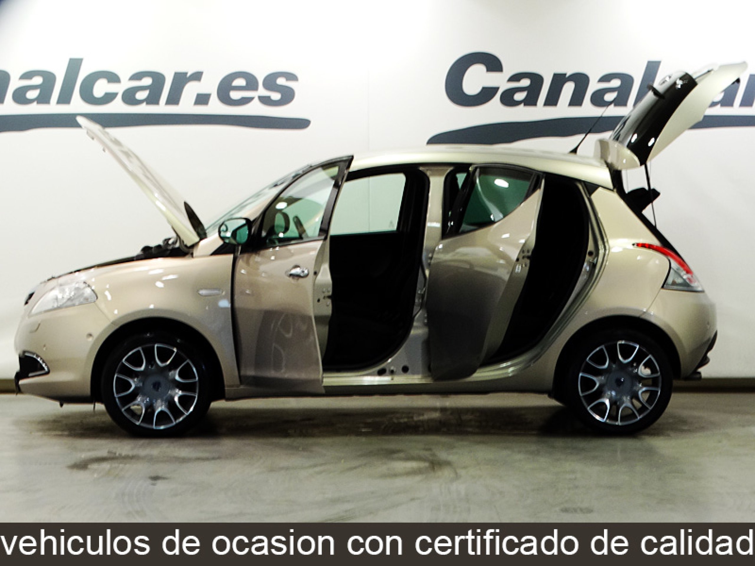 Foto Lancia Ypsilon 10