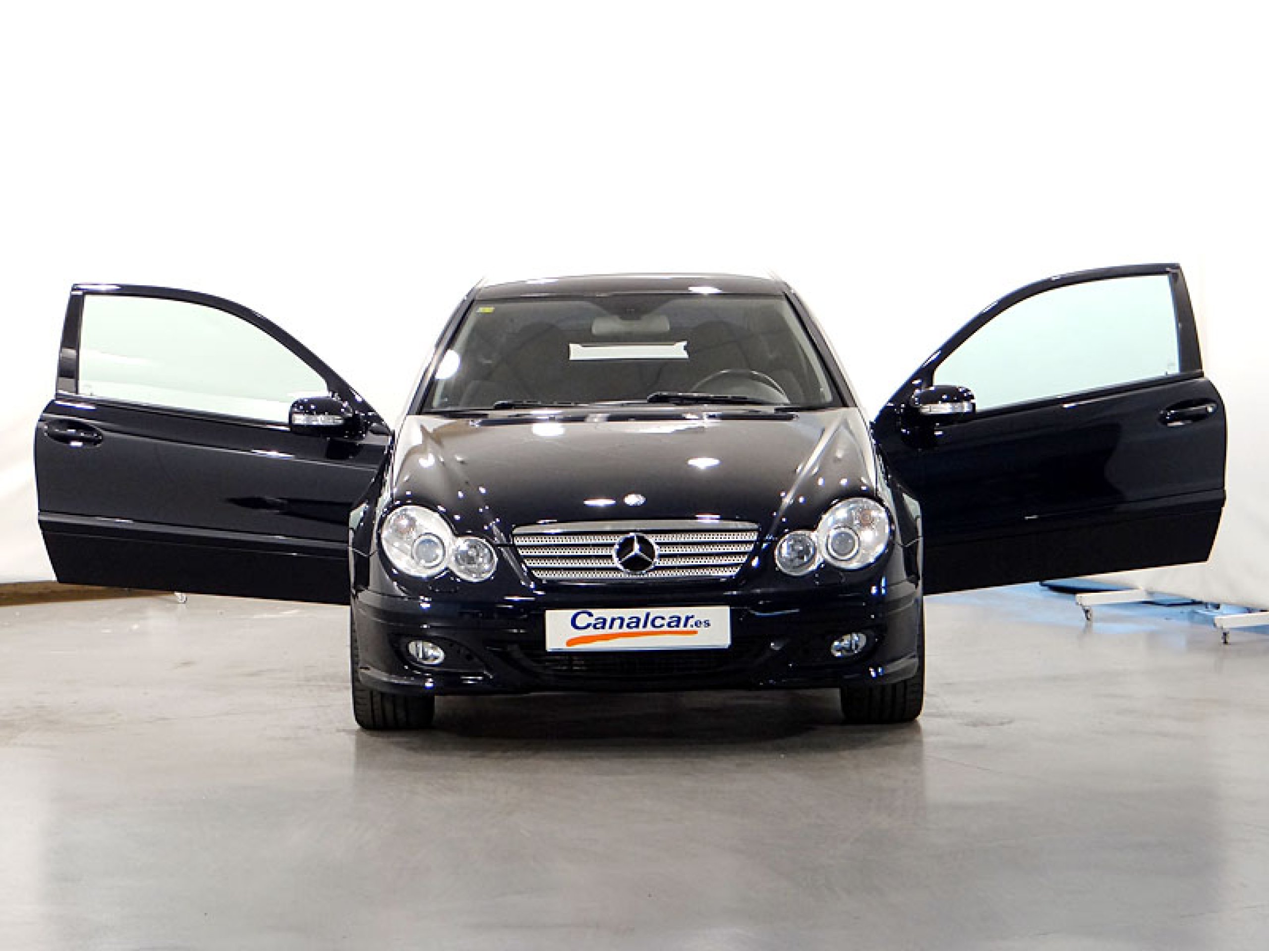 Foto Mercedes-Benz C 160 4