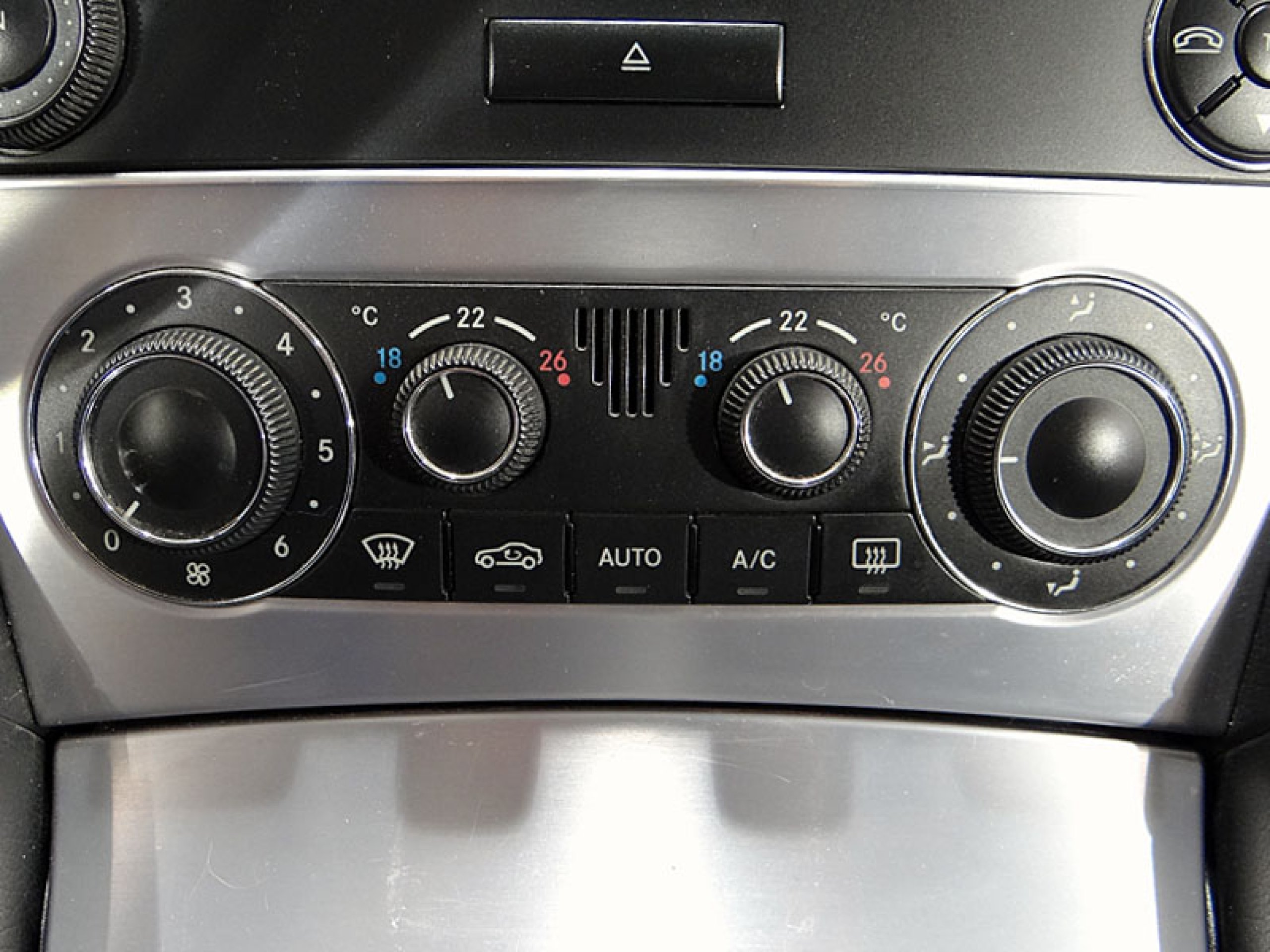 Foto Mercedes-Benz C 160 38