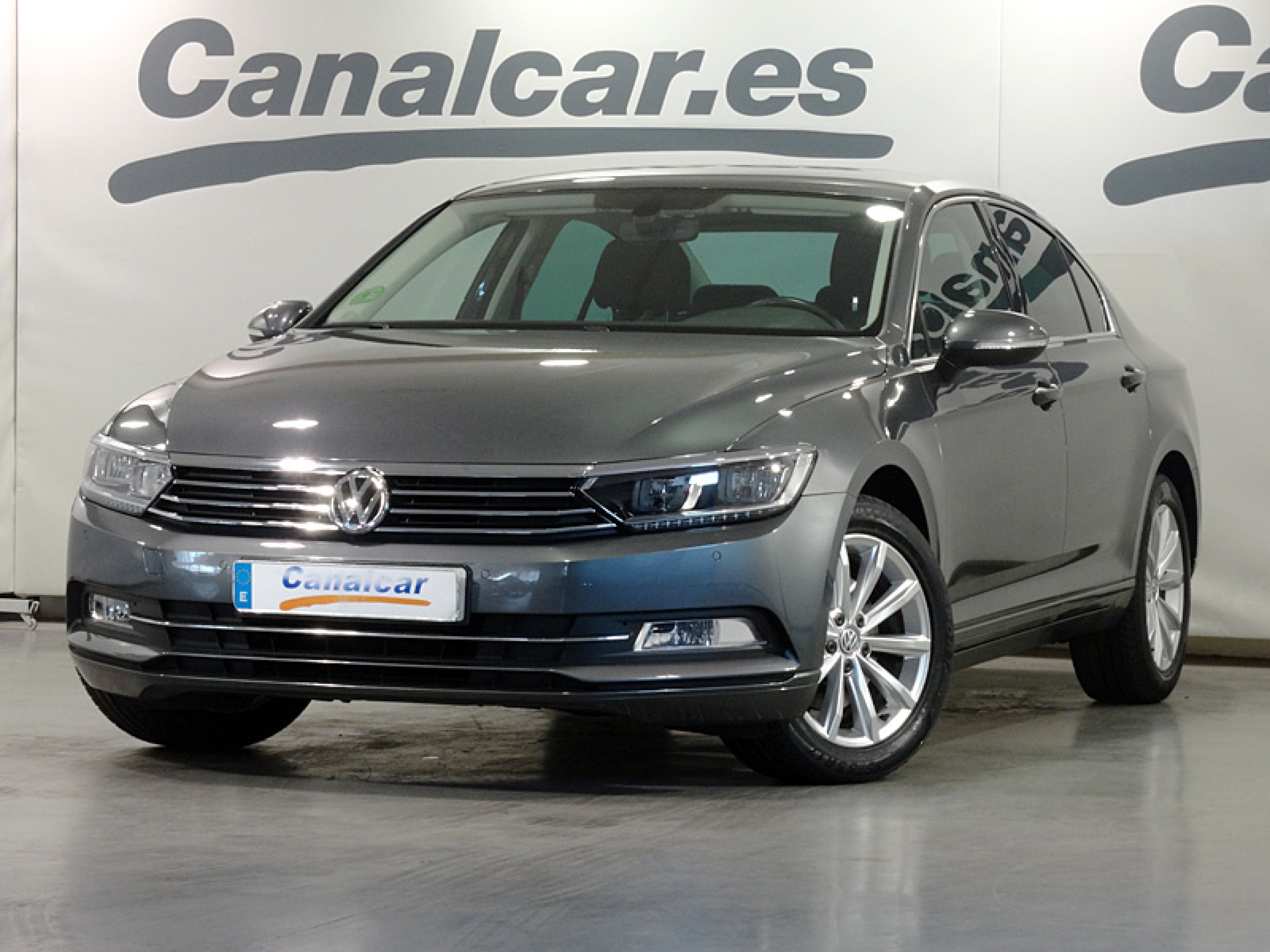 Foto Volkswagen Passat 1