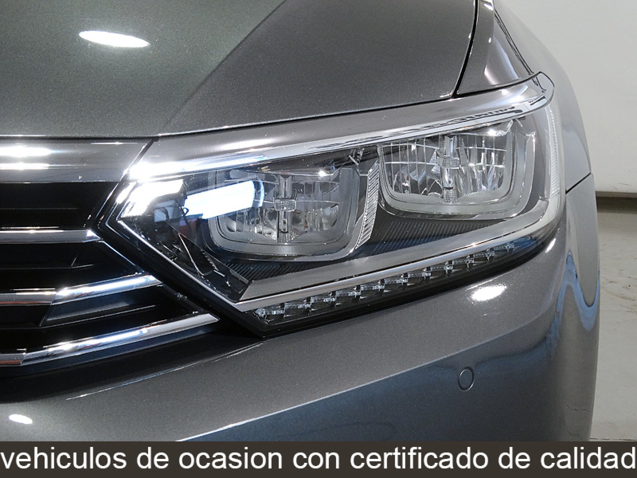 Foto Volkswagen Passat 13