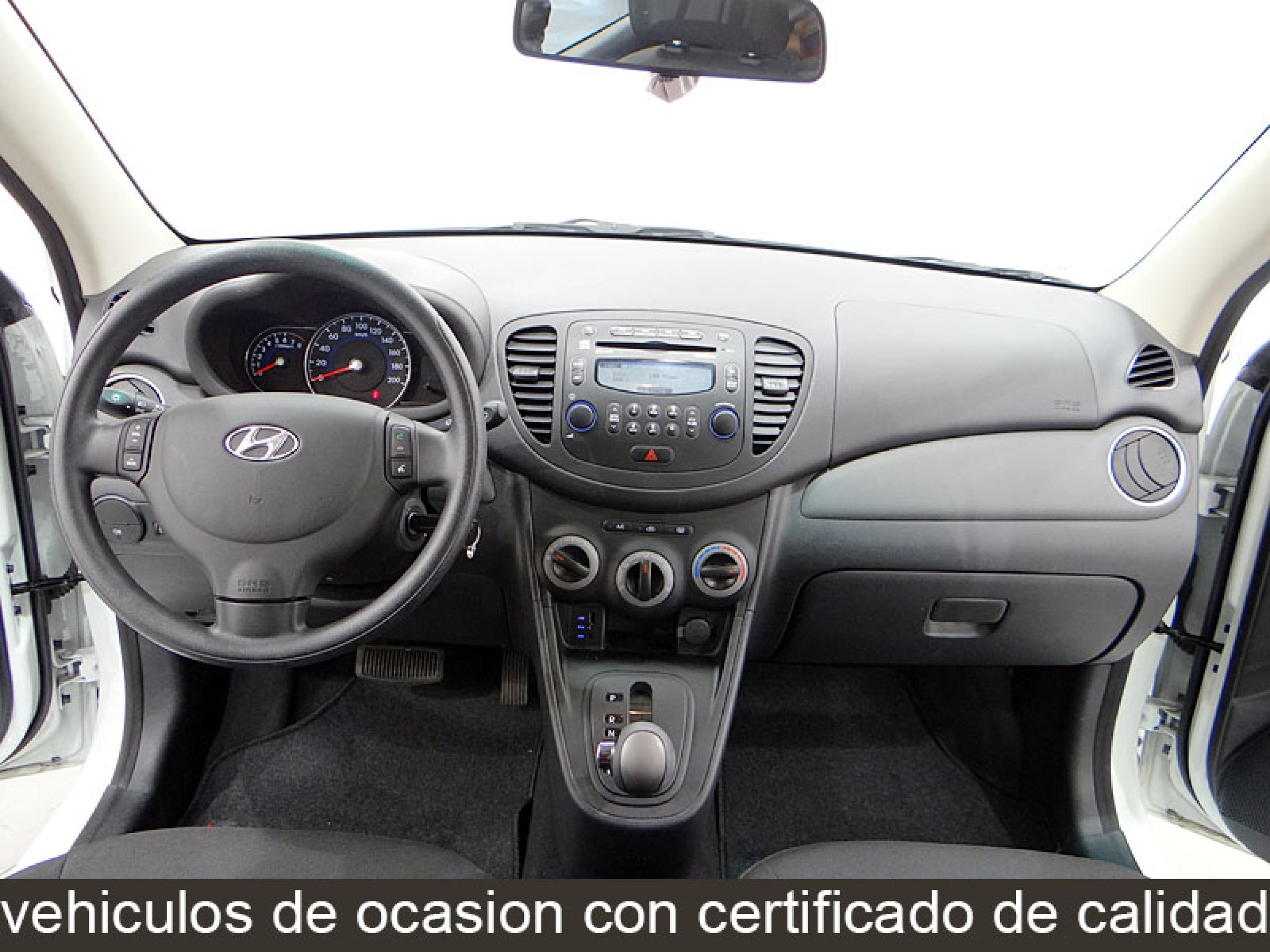 Foto Hyundai i10 28