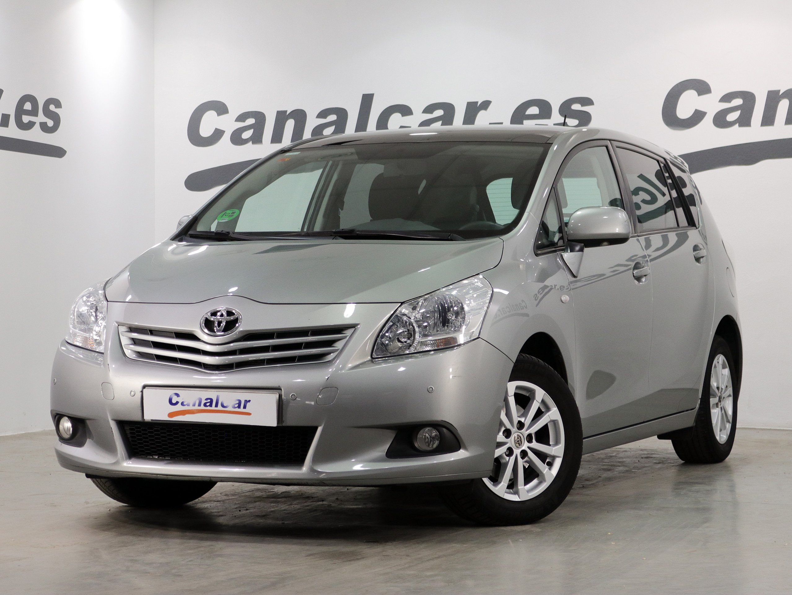 Foto Toyota Verso 1