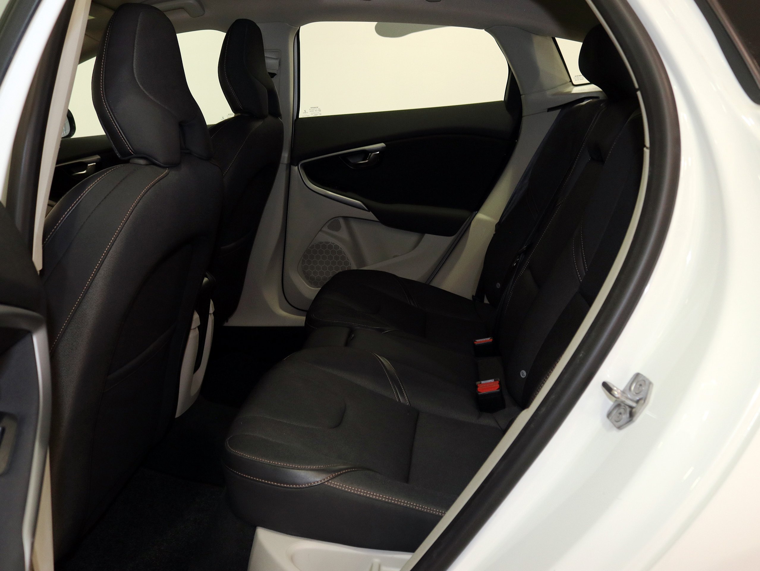 Foto Volvo V40 16