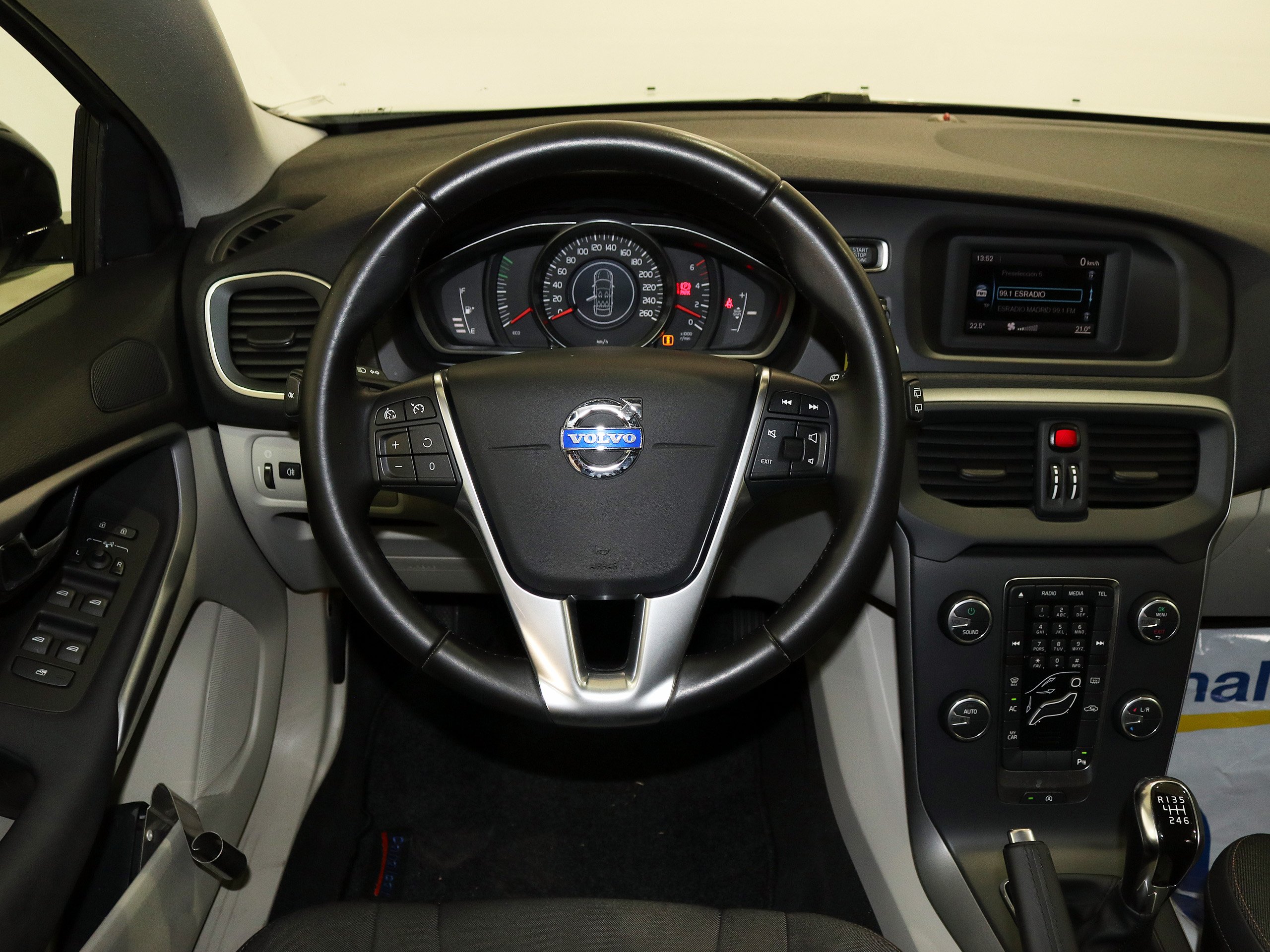 Foto Volvo V40 24
