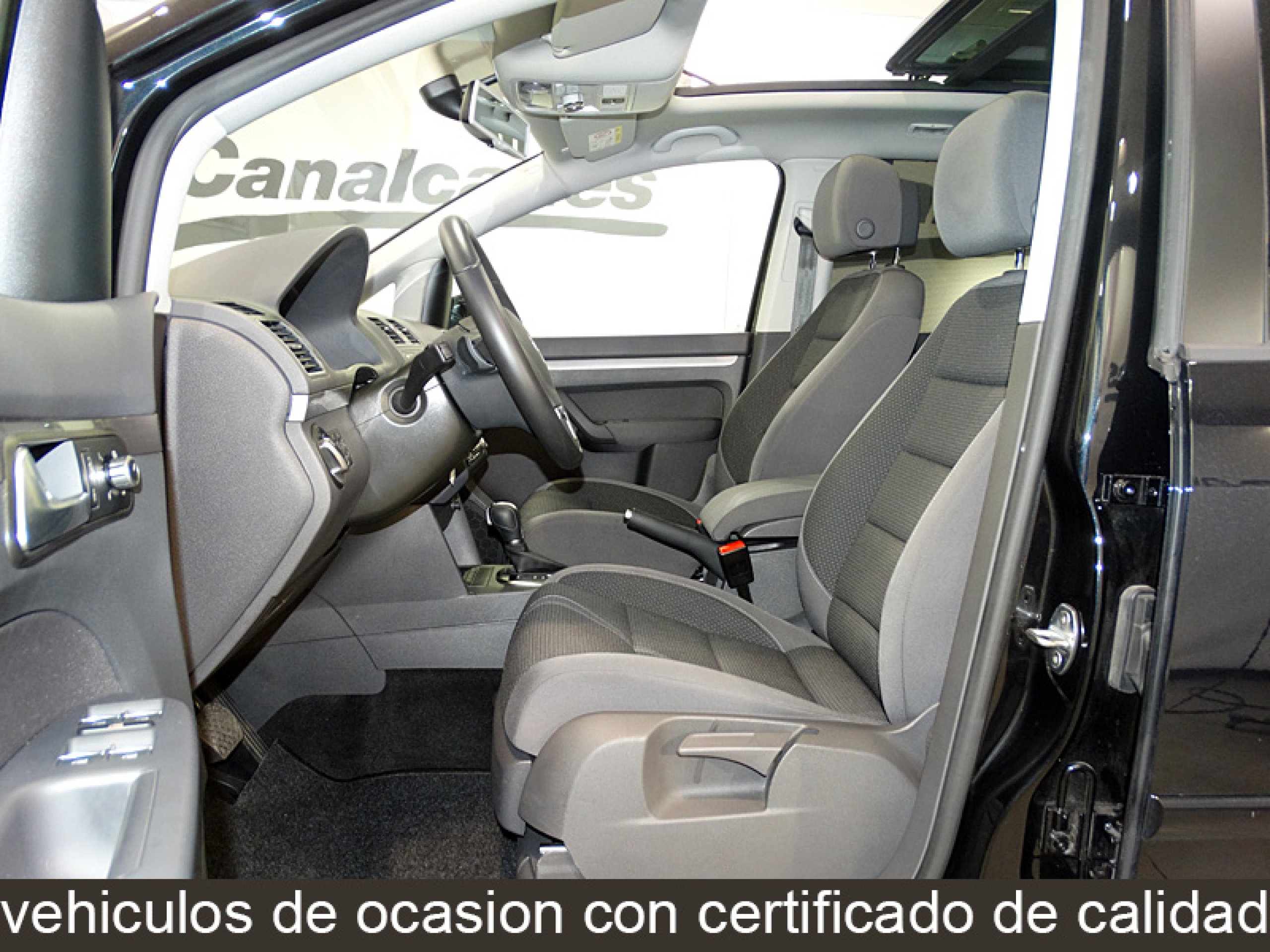 Foto Volkswagen Touran 15