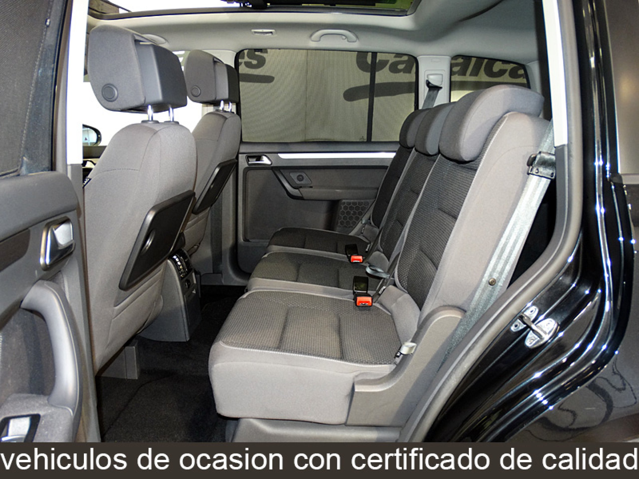 Foto Volkswagen Touran 16