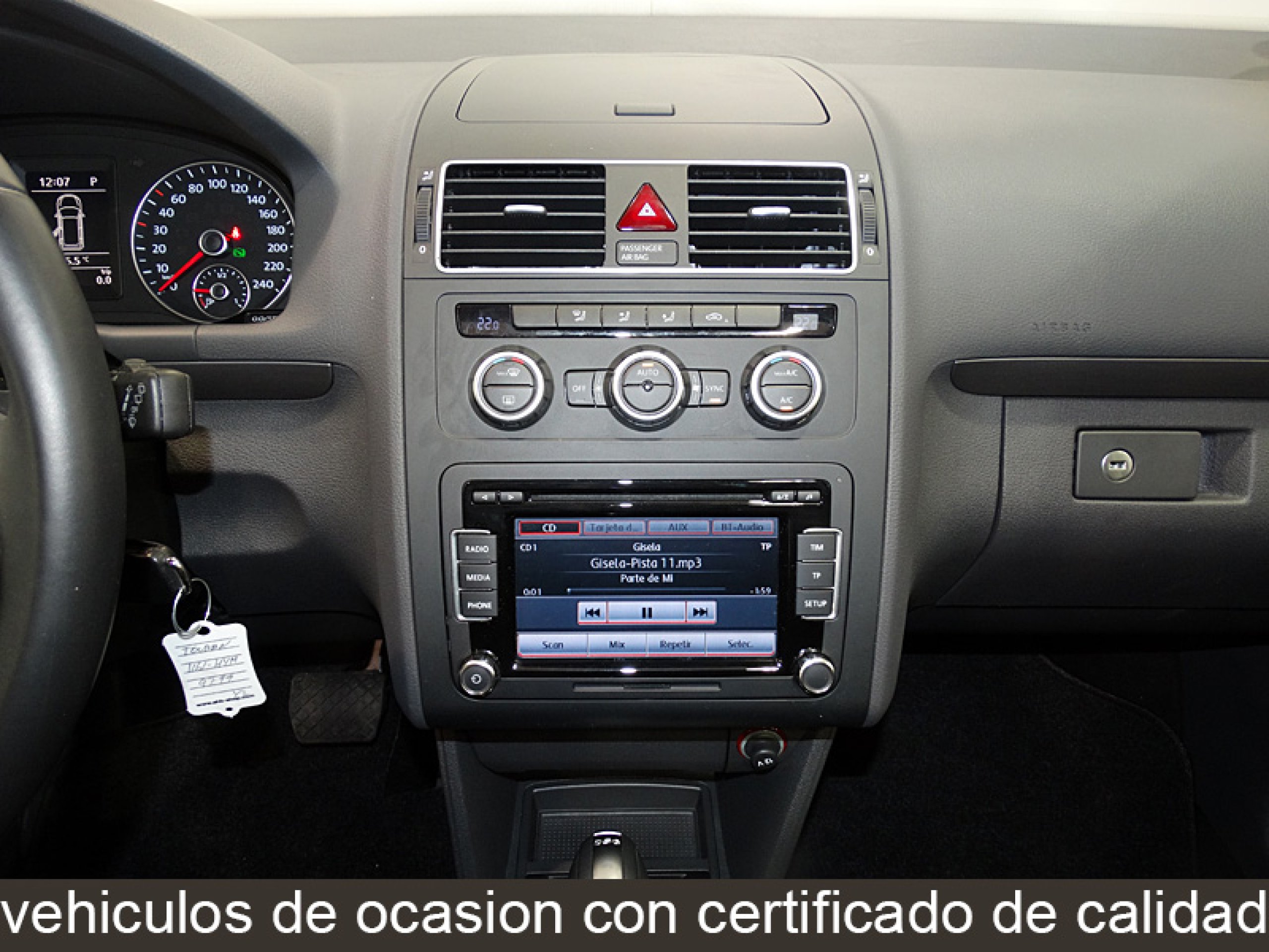 Foto Volkswagen Touran 24