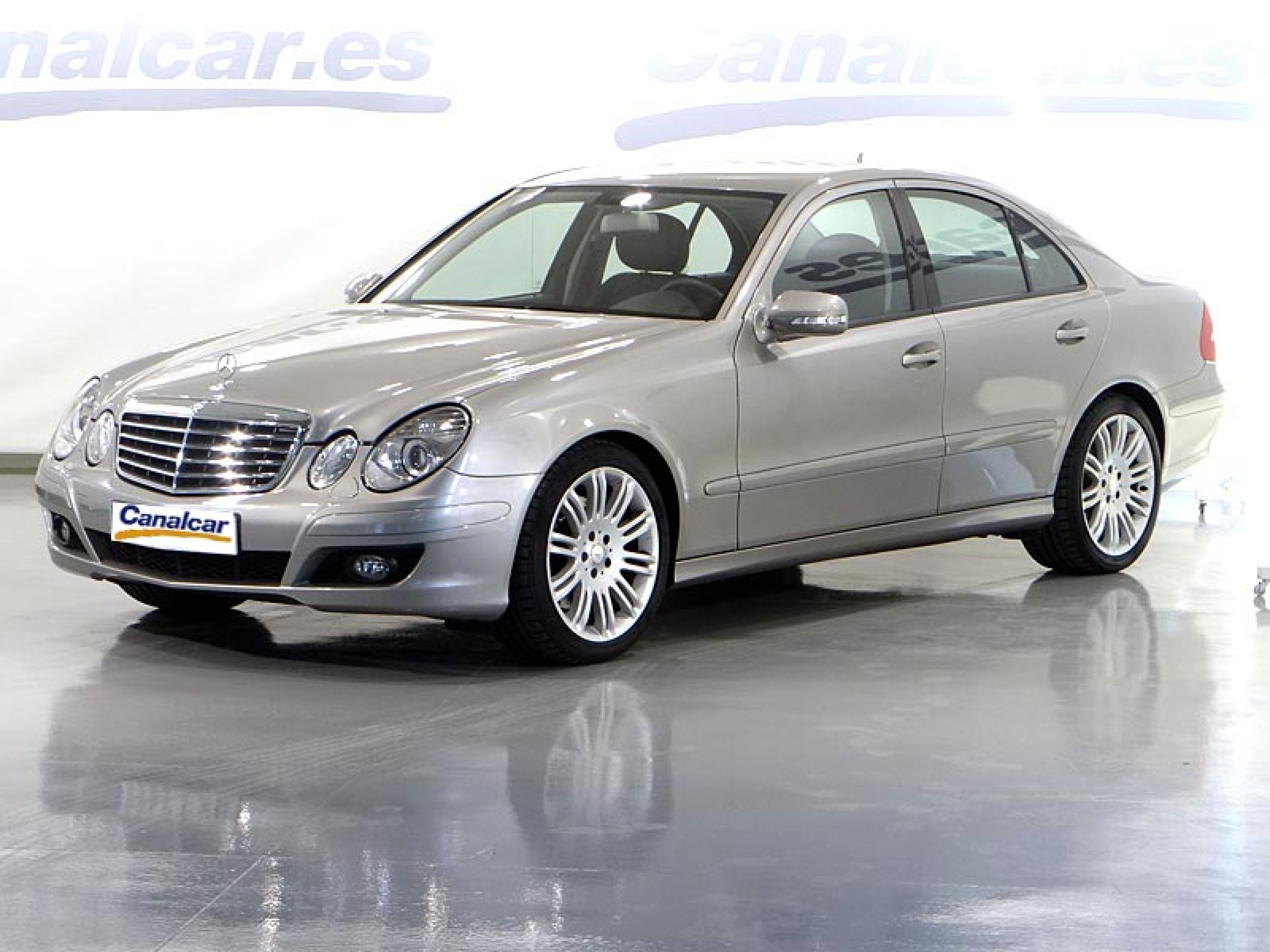 Foto Mercedes-Benz E 220 1