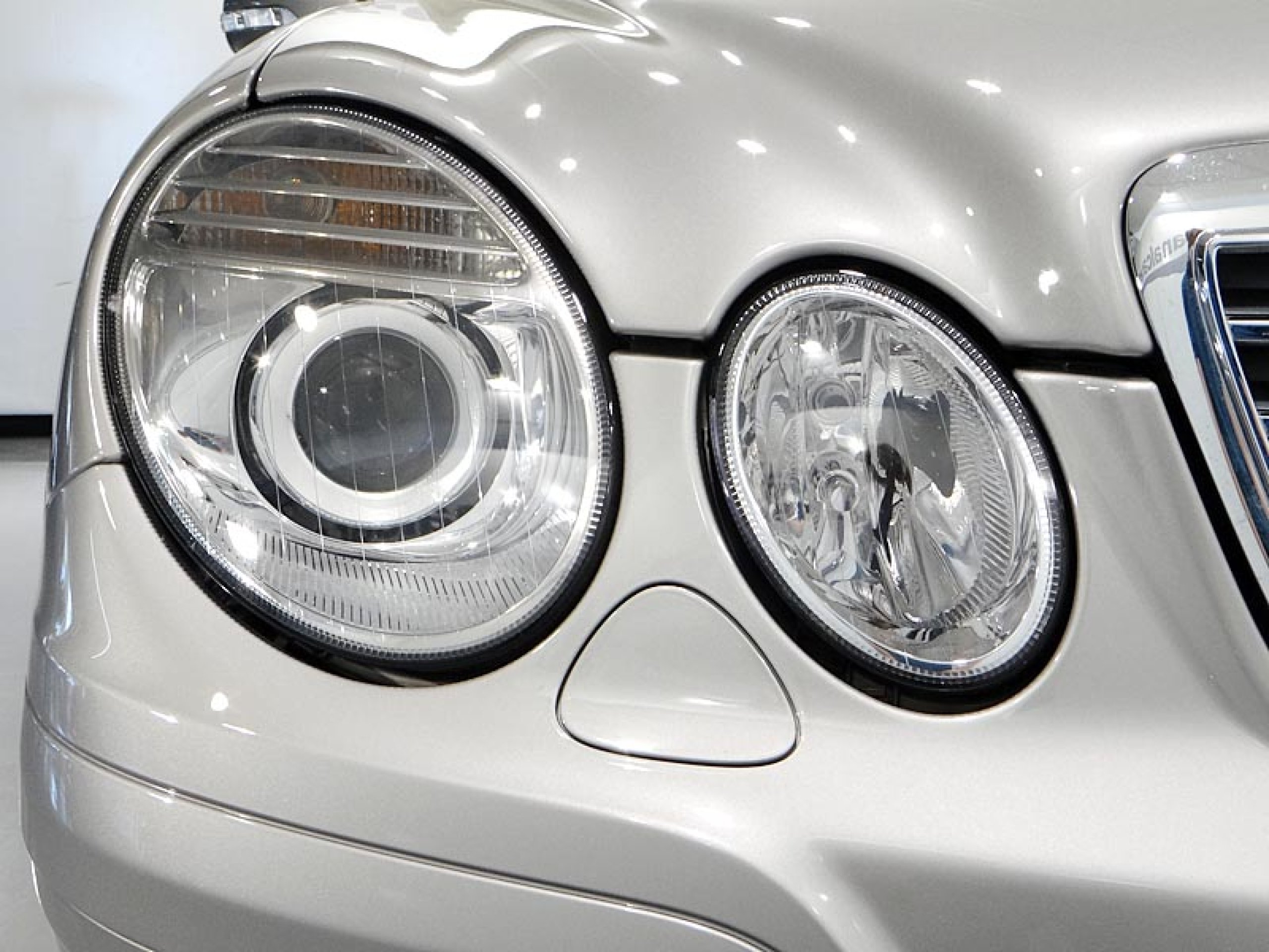 Foto Mercedes-Benz E 220 13