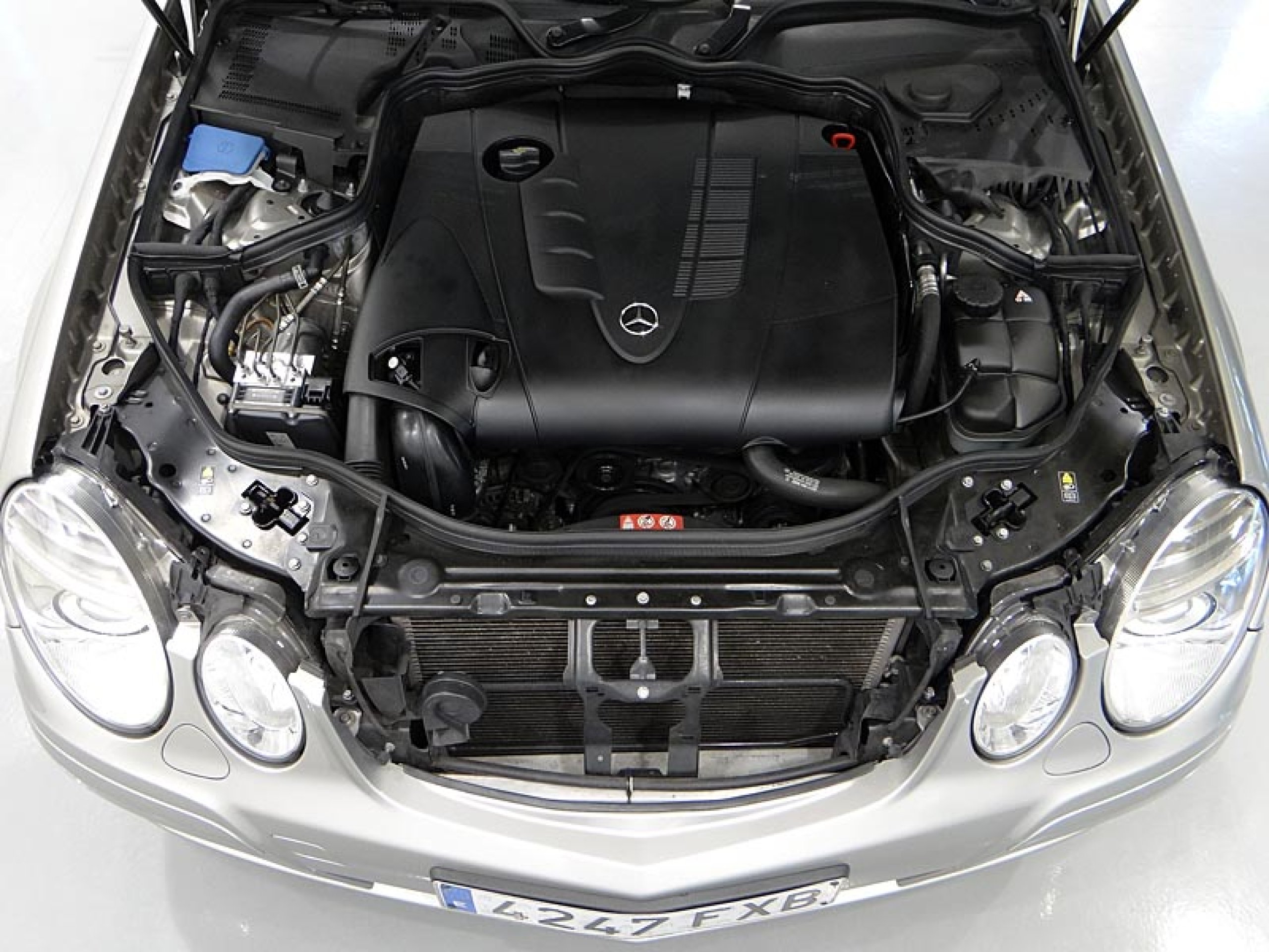 Foto Mercedes-Benz E 220 14