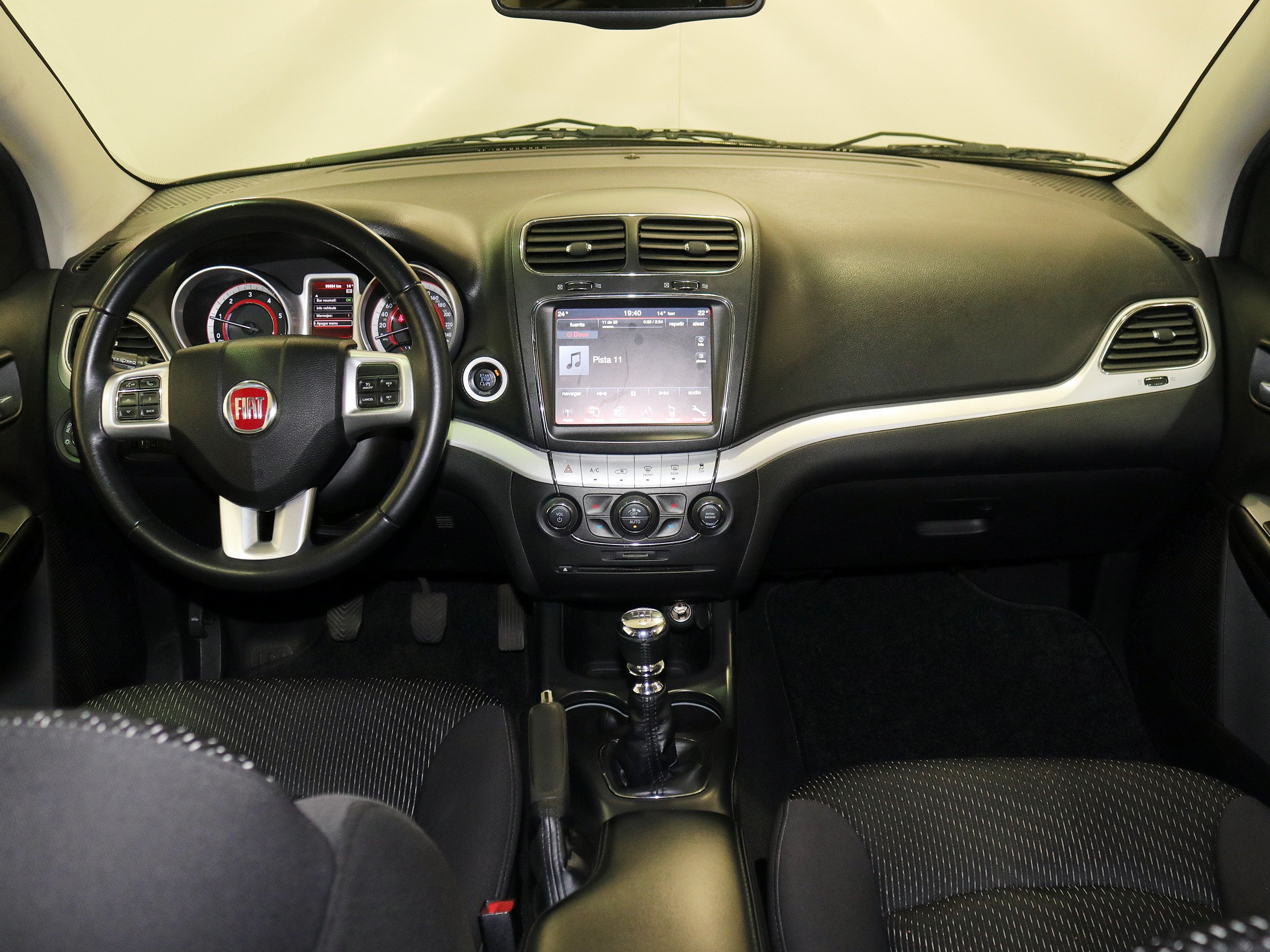 Foto Fiat Freemont 21
