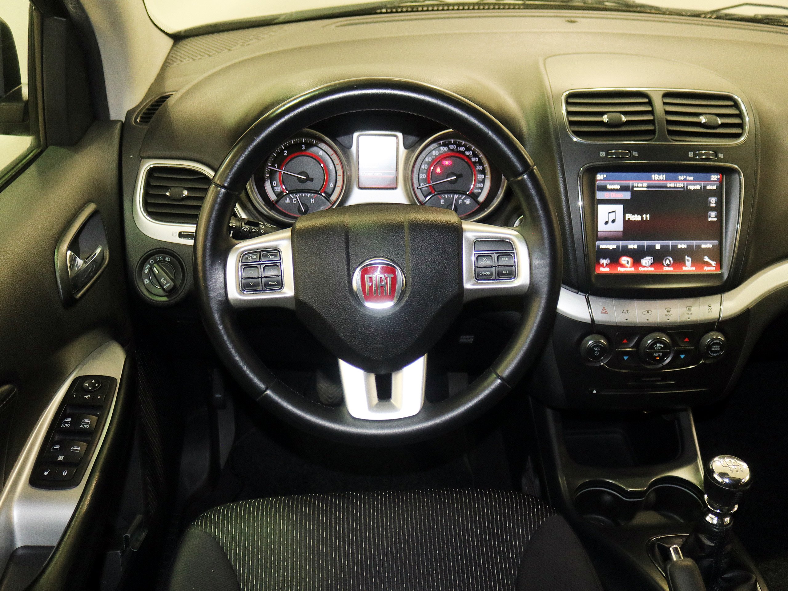 Foto Fiat Freemont 22
