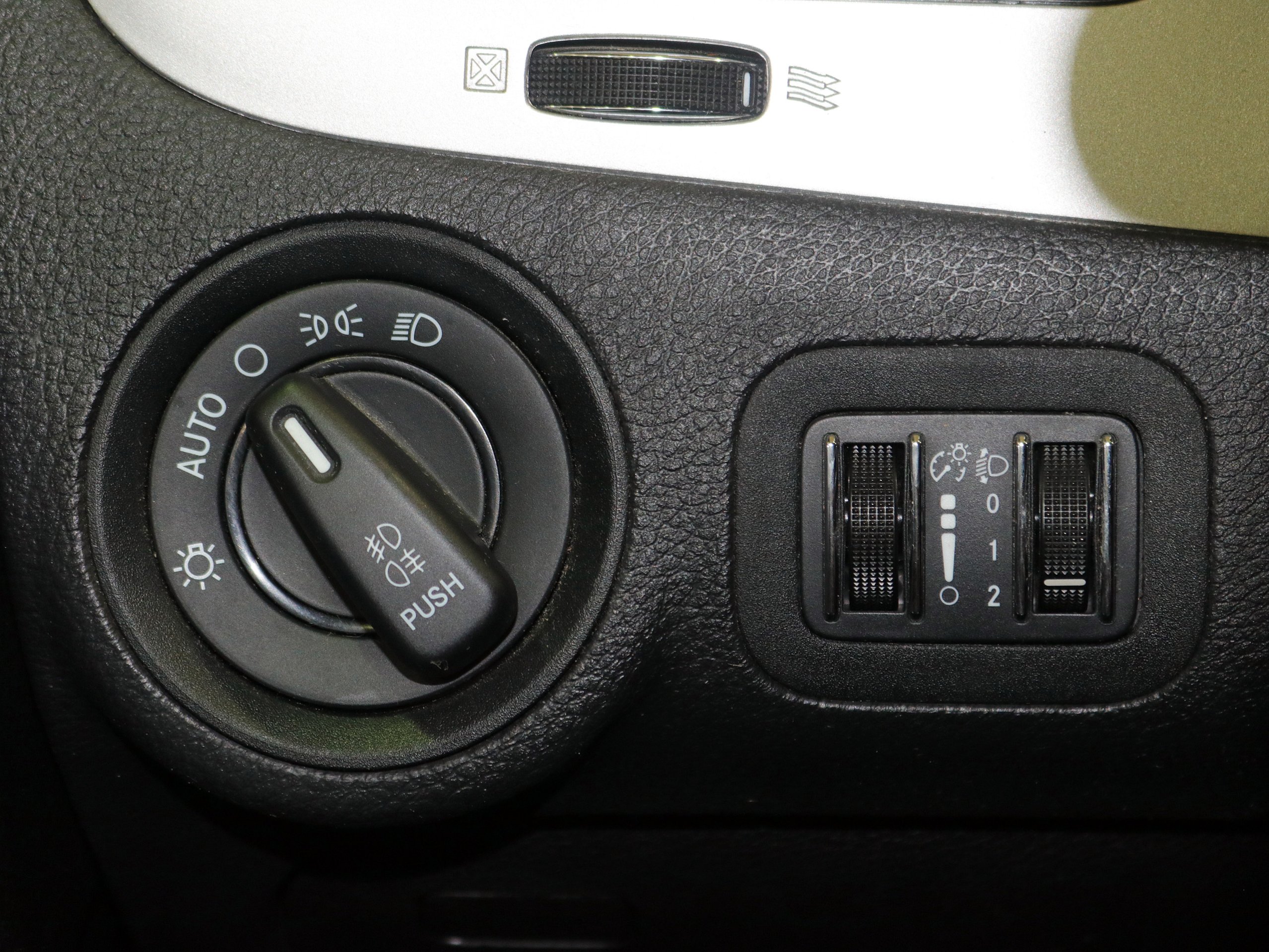 Foto Fiat Freemont 29