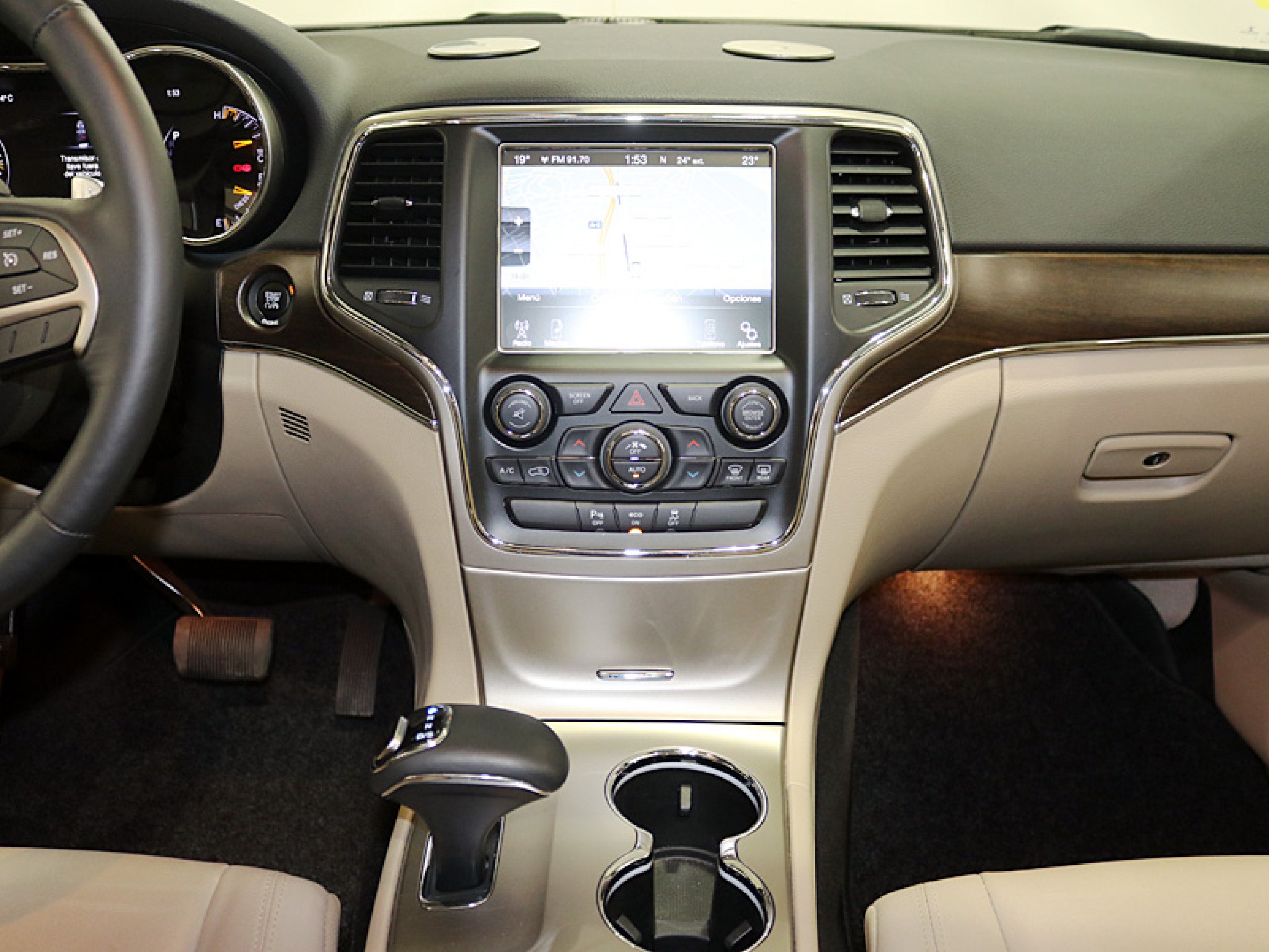 Foto Jeep Grand Cherokee 29
