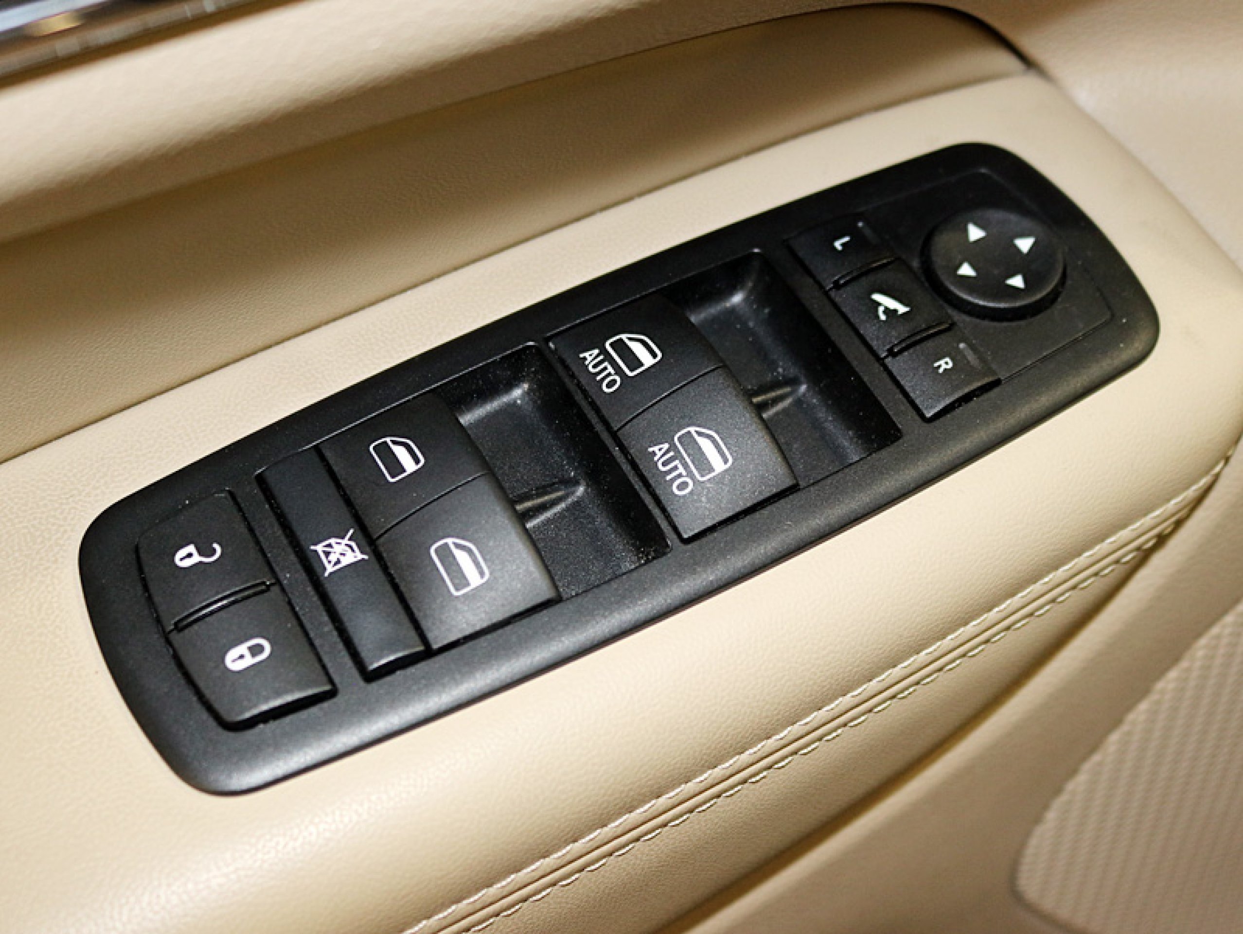 Foto Jeep Grand Cherokee 37