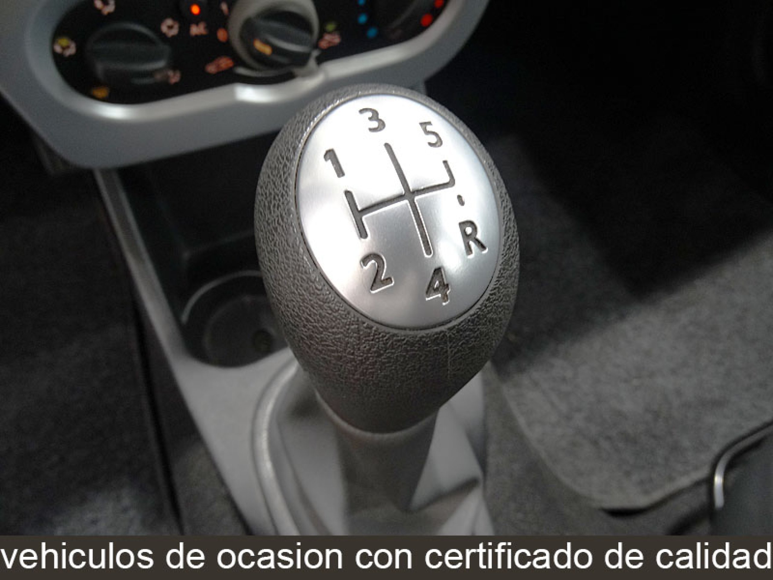 Foto Dacia Logan 13