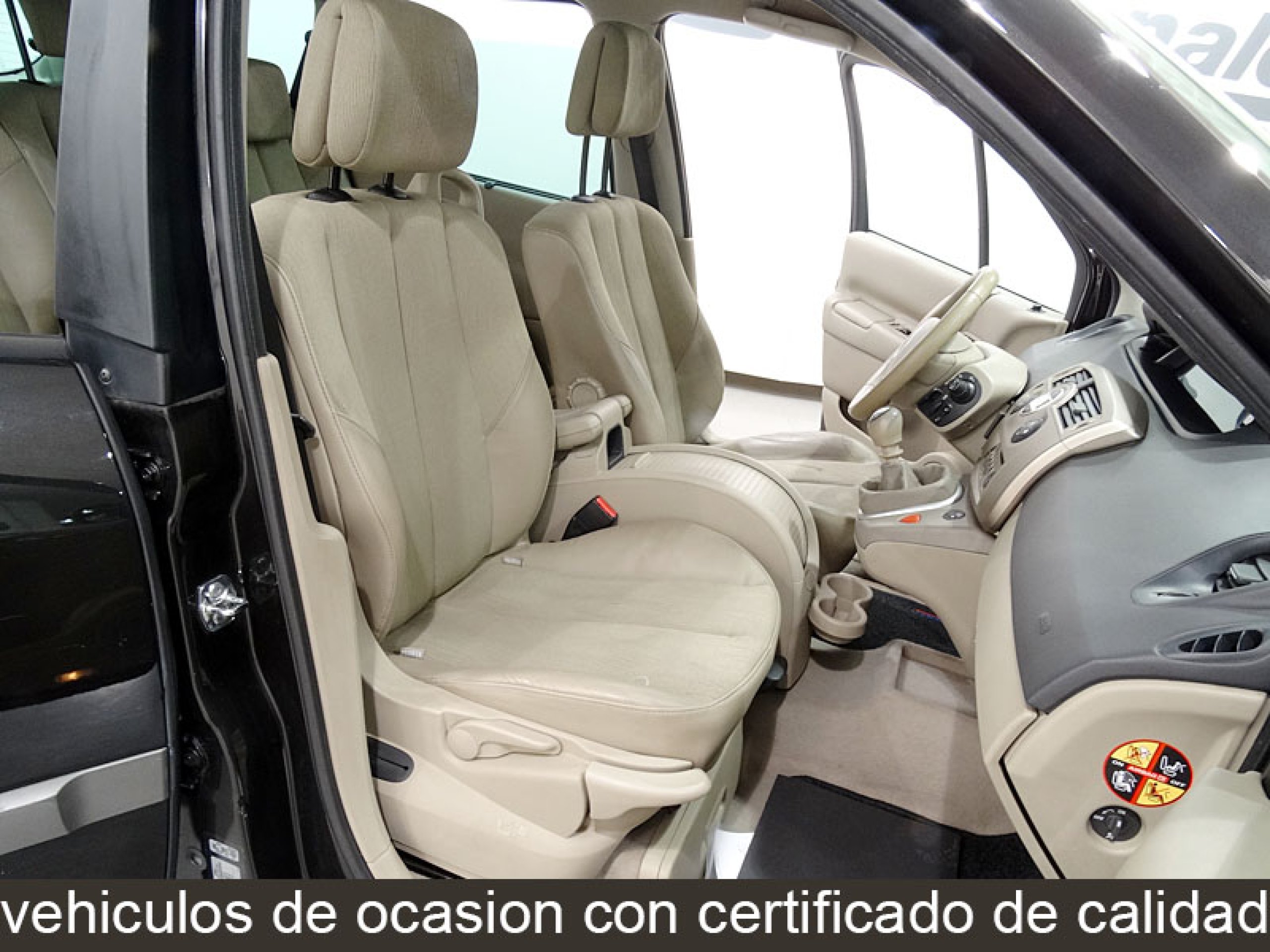 Foto Renault Grand Scenic 11