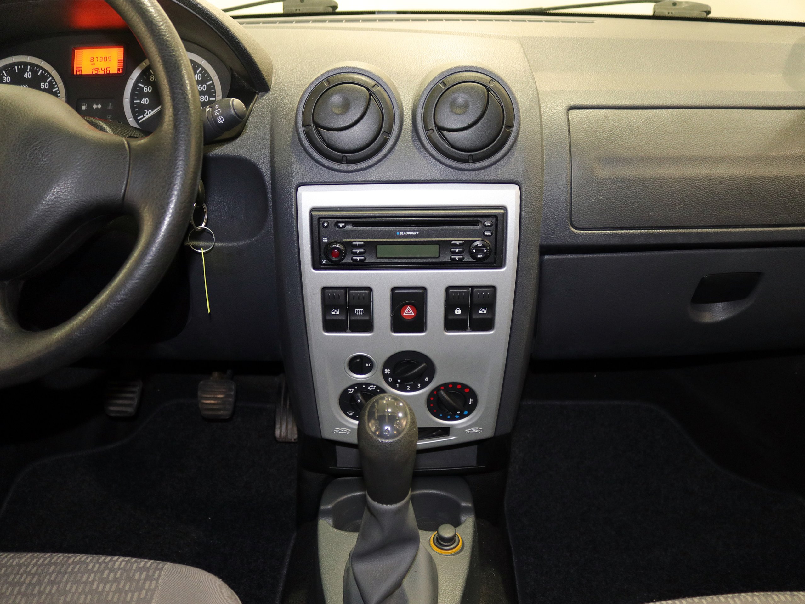 Foto Dacia Logan 20