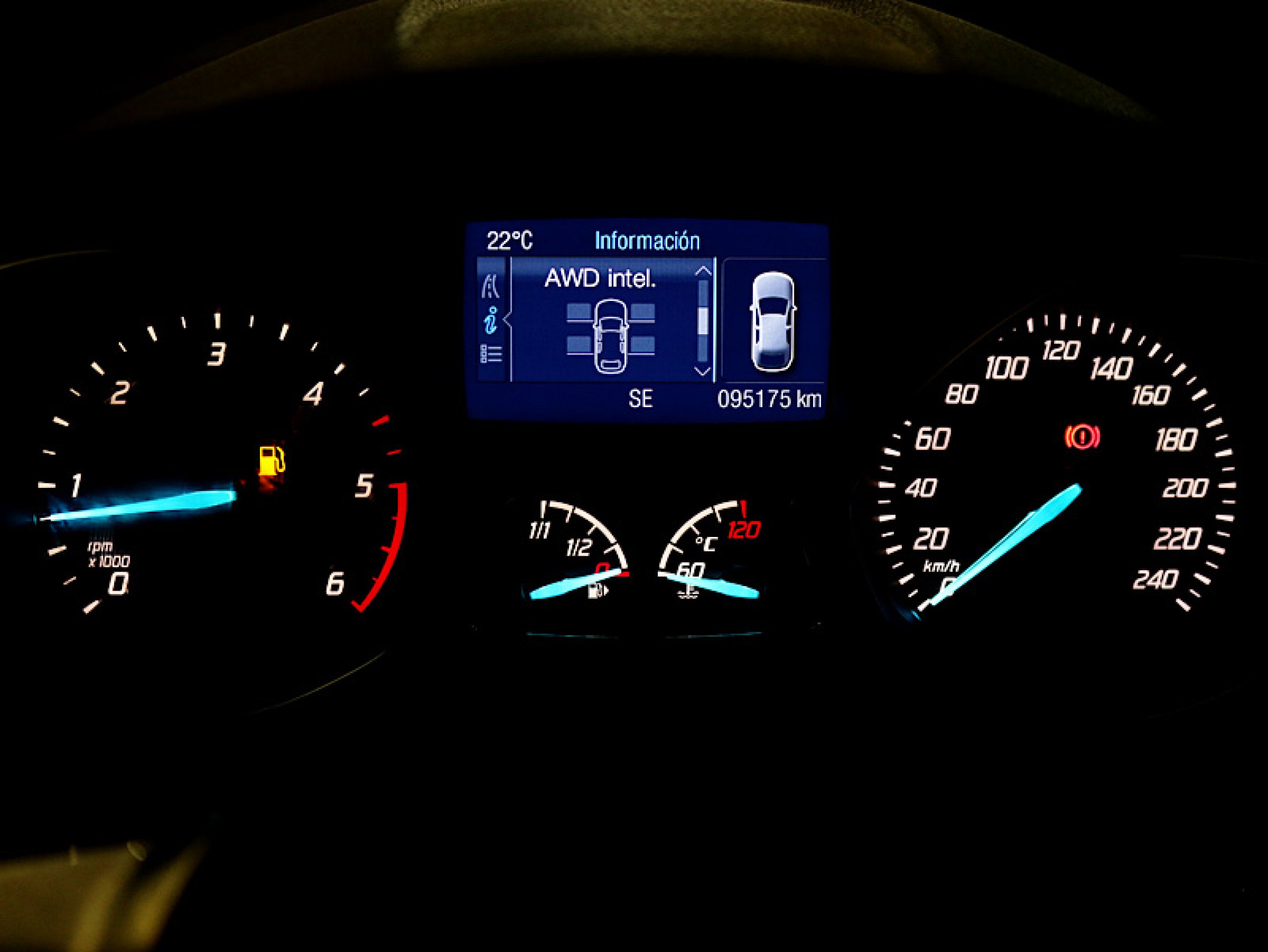 Foto Ford Kuga 17
