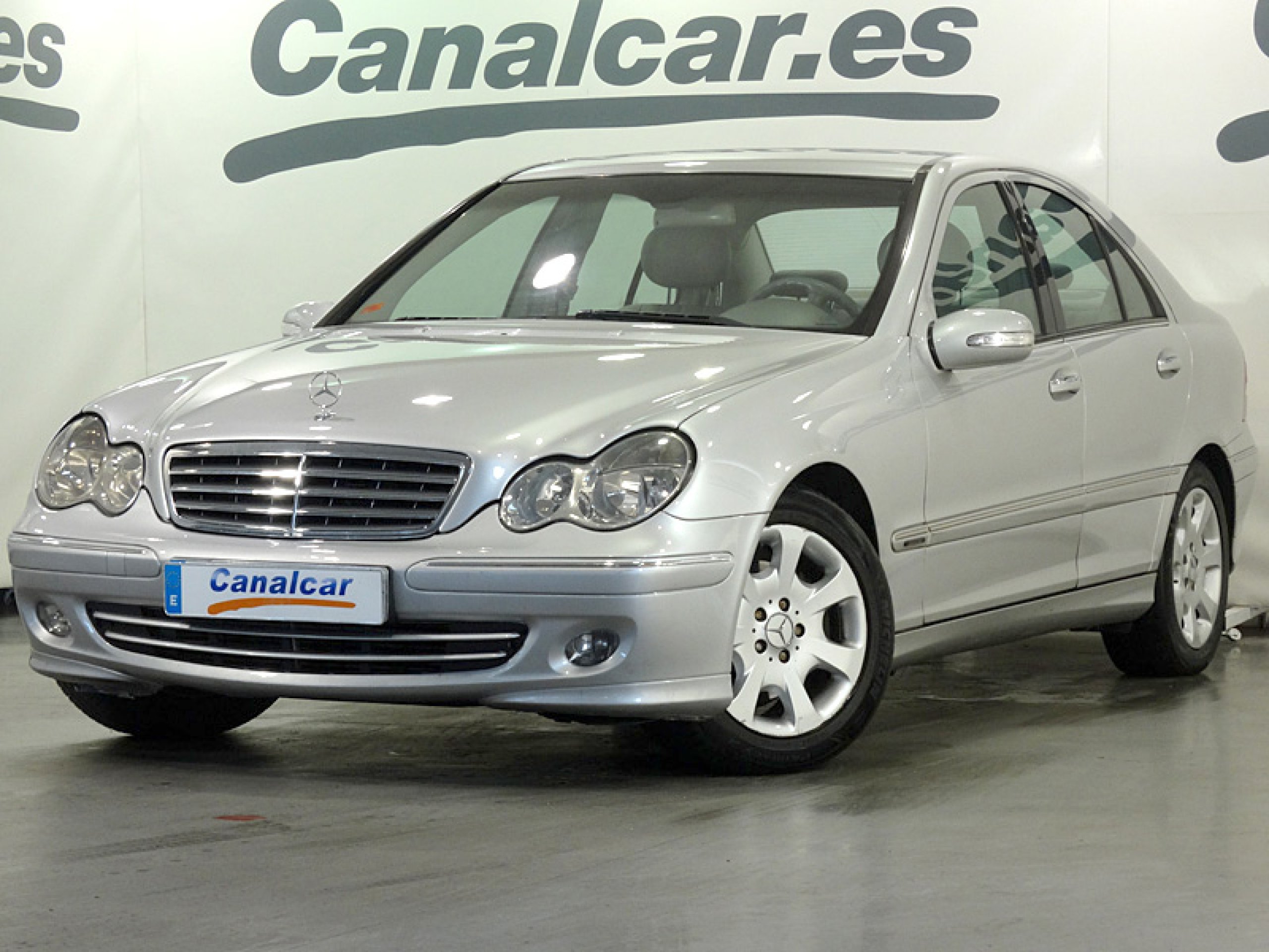 Foto Mercedes-Benz C 270 1