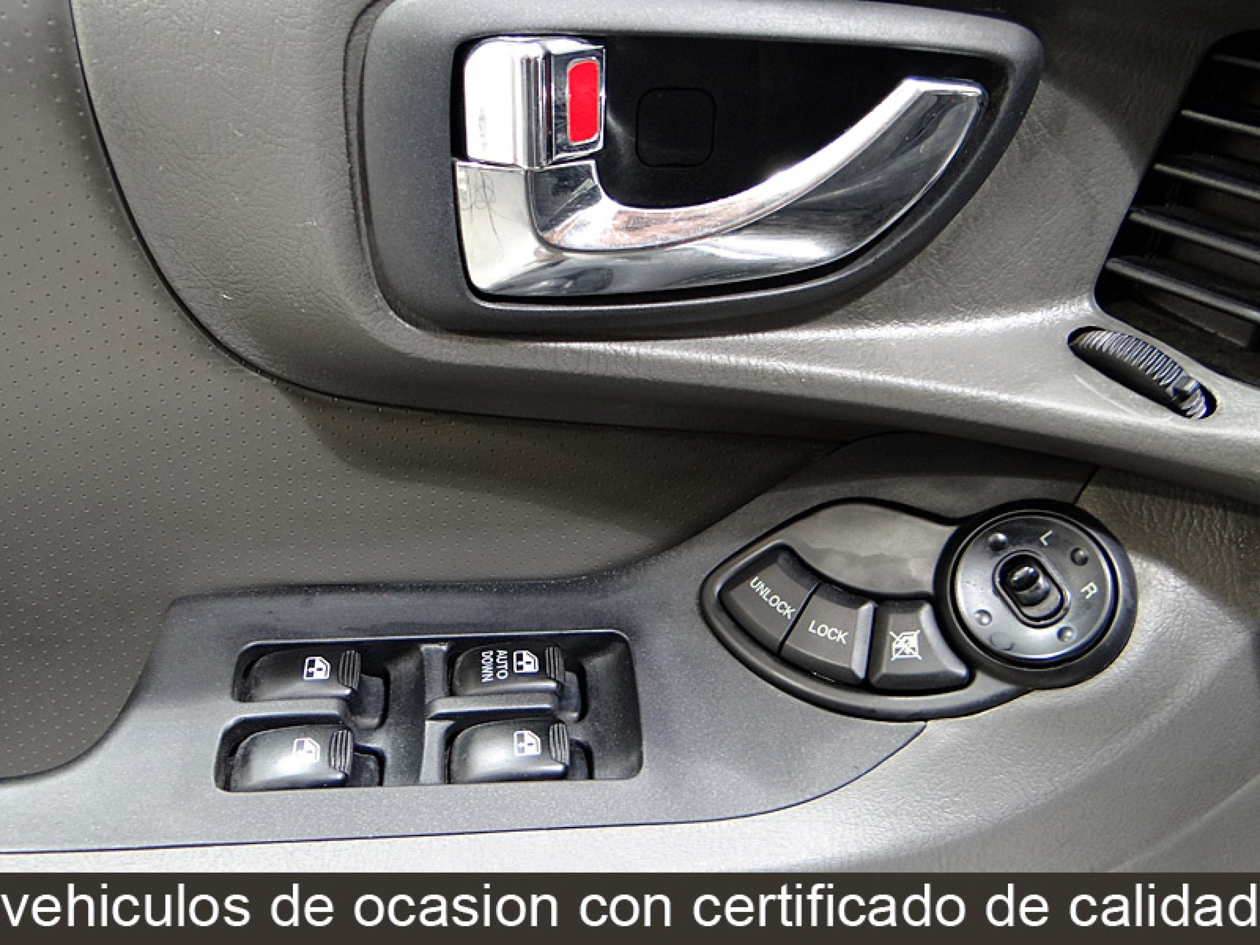 Foto Hyundai Santa Fe 27