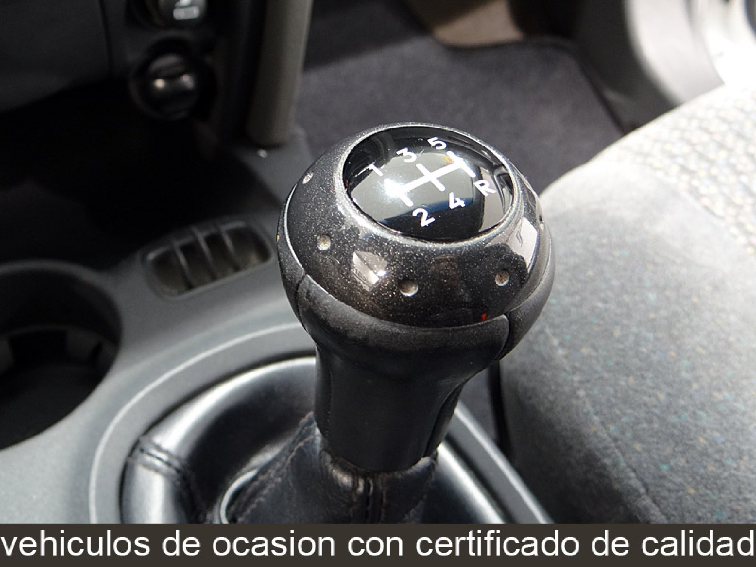 Foto Hyundai Santa Fe 32