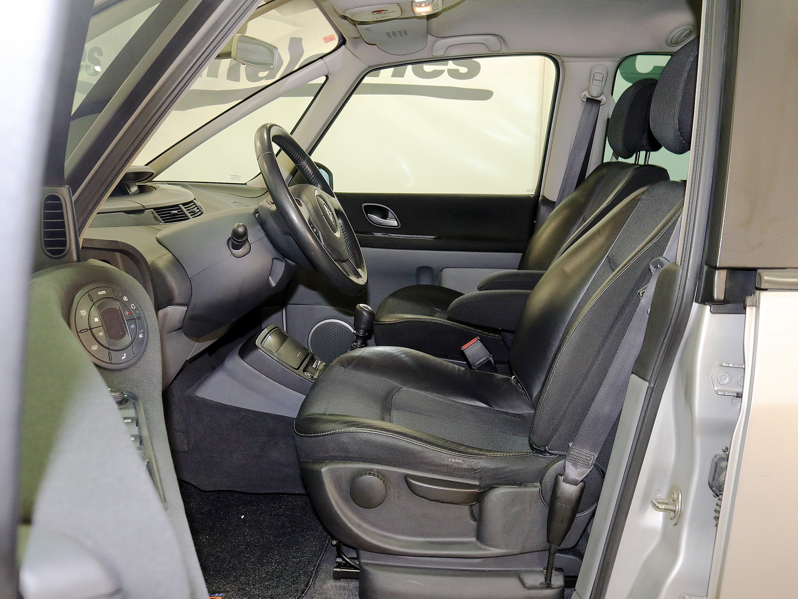 Foto Renault Grand Espace 14 Foto Renault Grand Espace 14