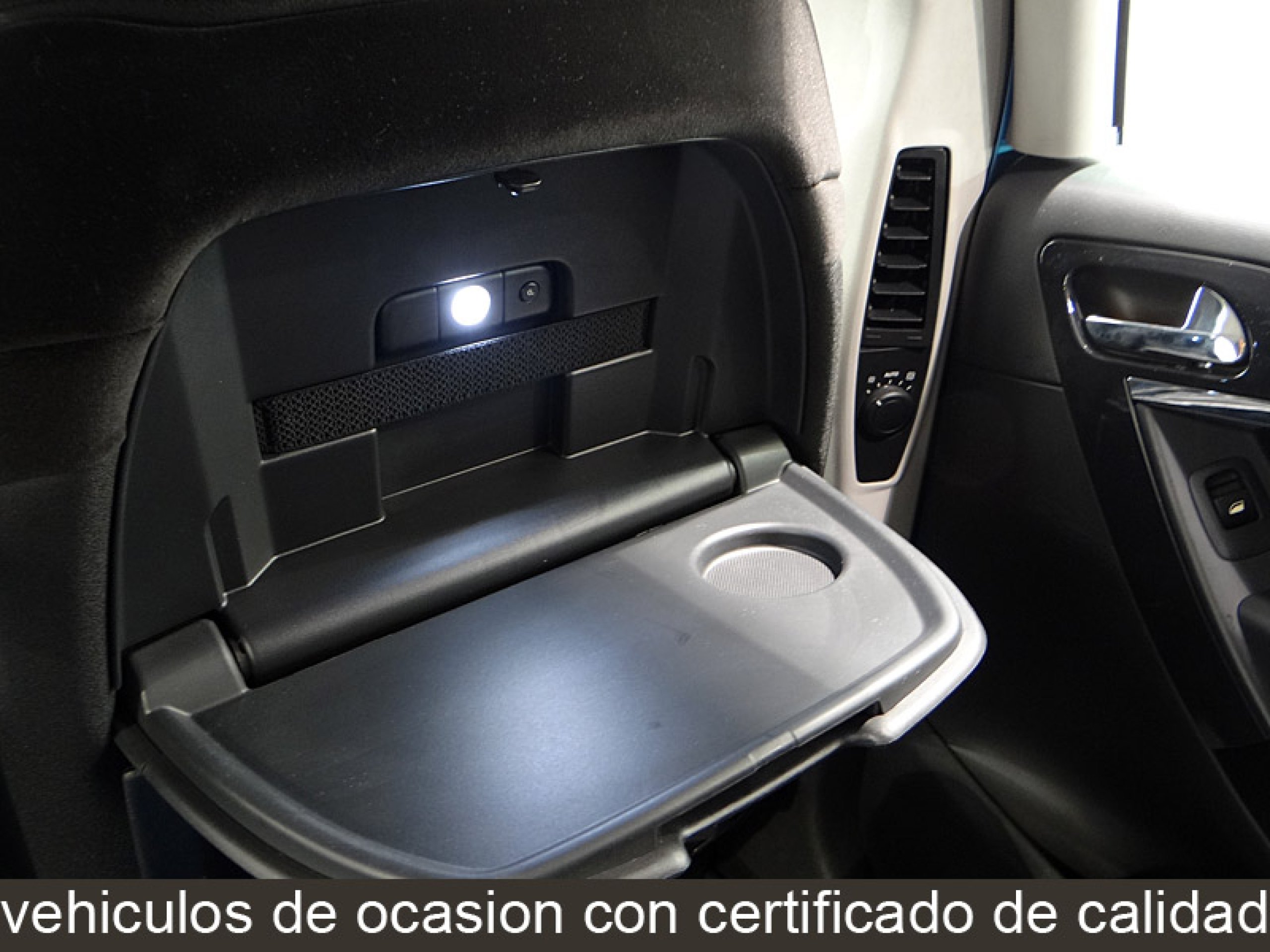 Foto Citroen C4 Picasso 31
