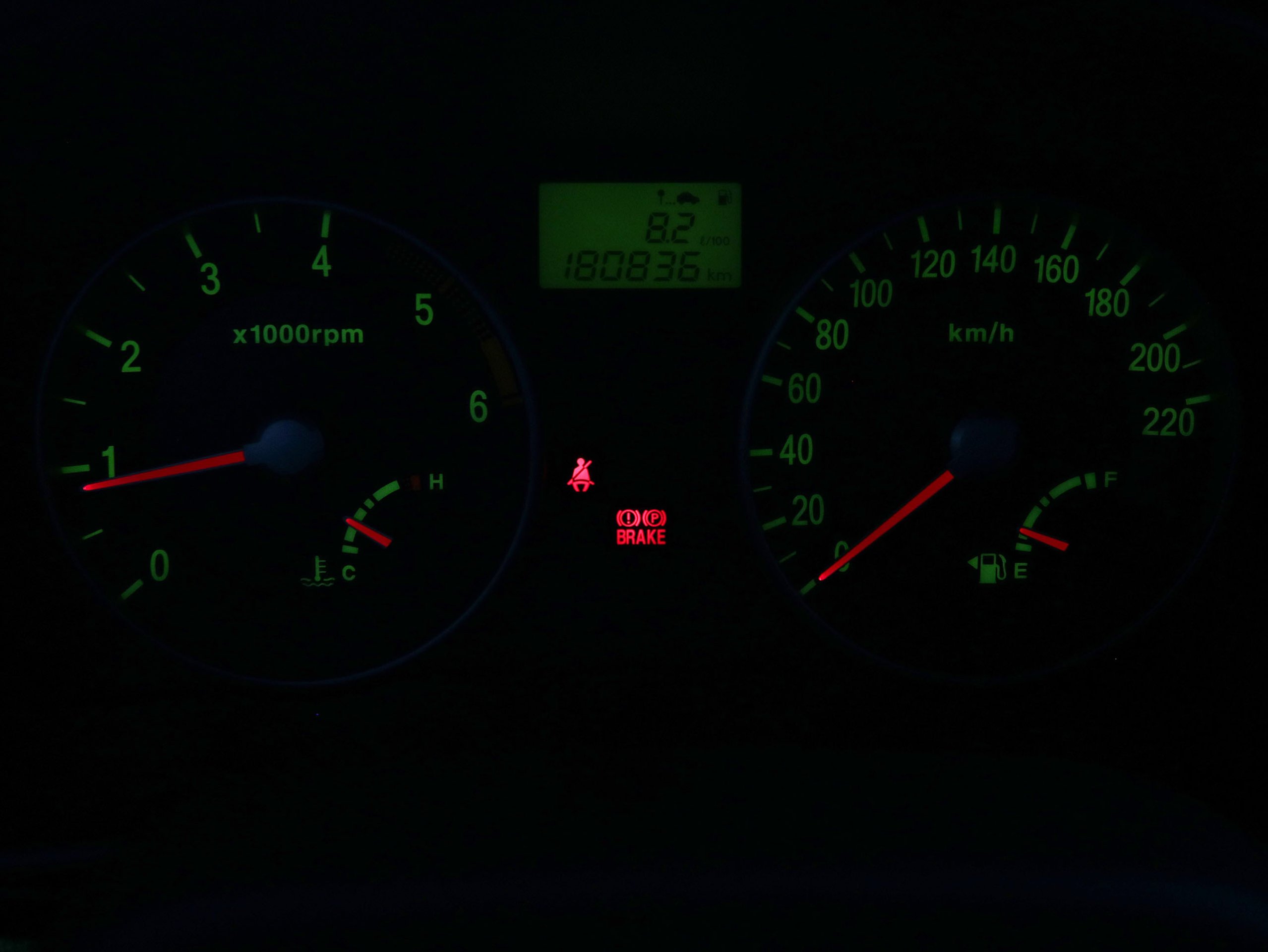 Foto Hyundai Accent 13