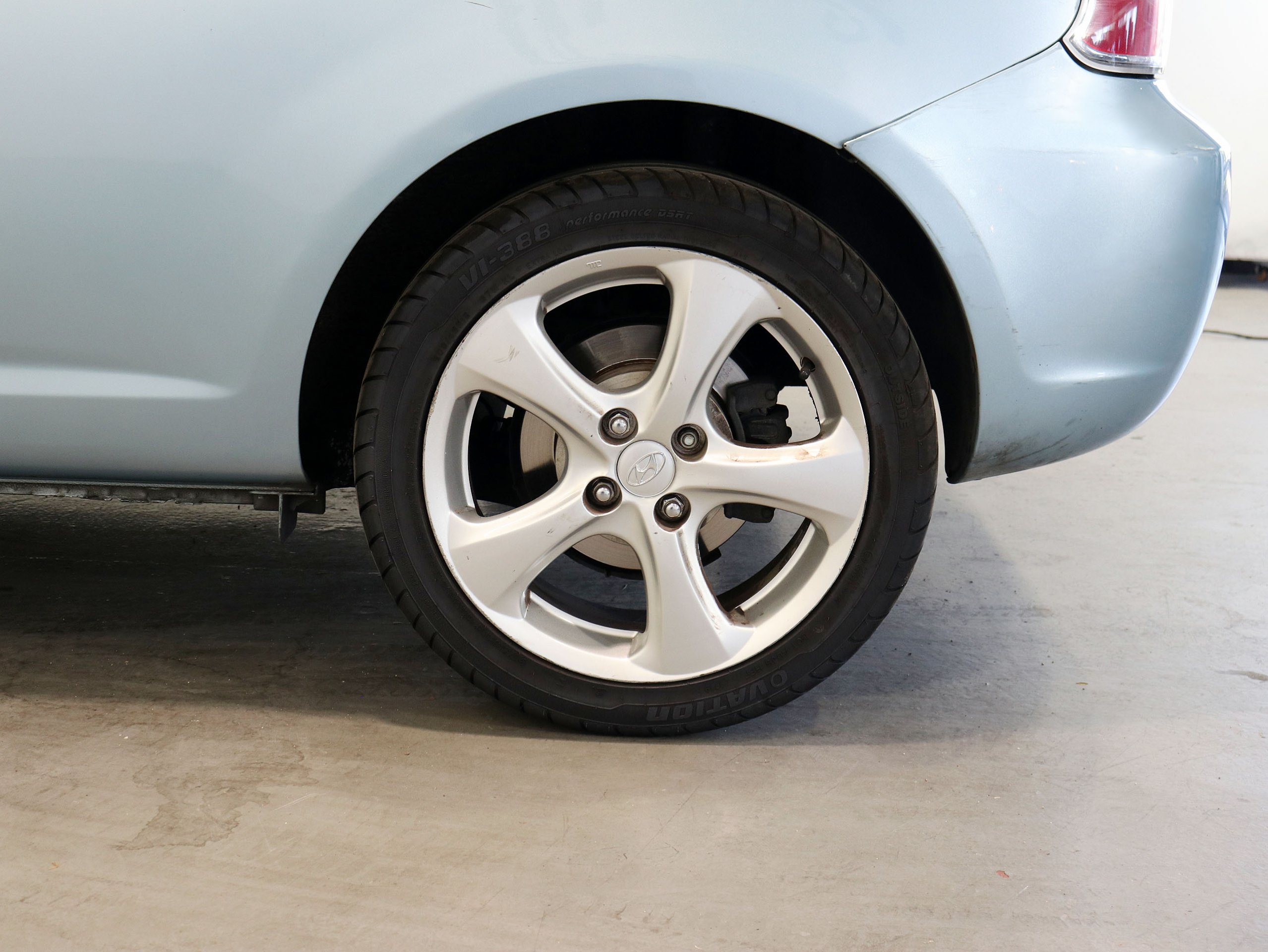 Foto Hyundai Accent 25