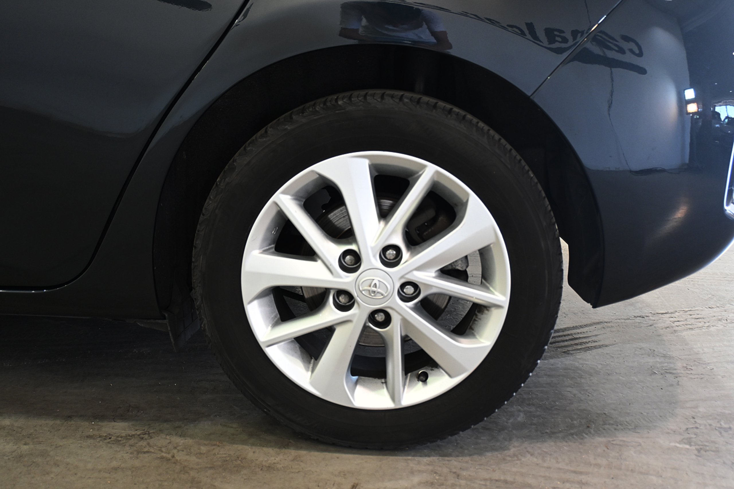 Foto Toyota Auris 21