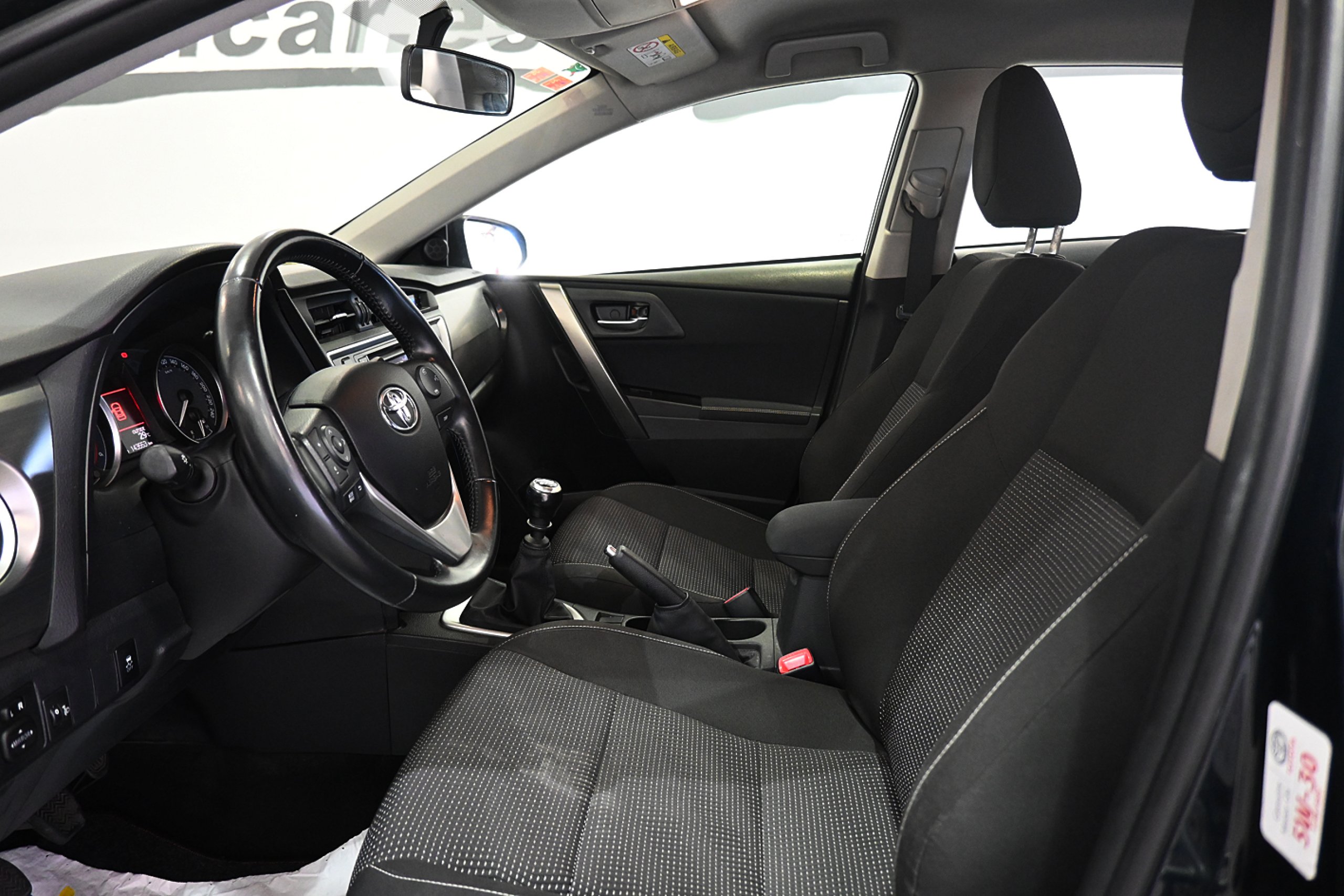 Foto Toyota Auris 9