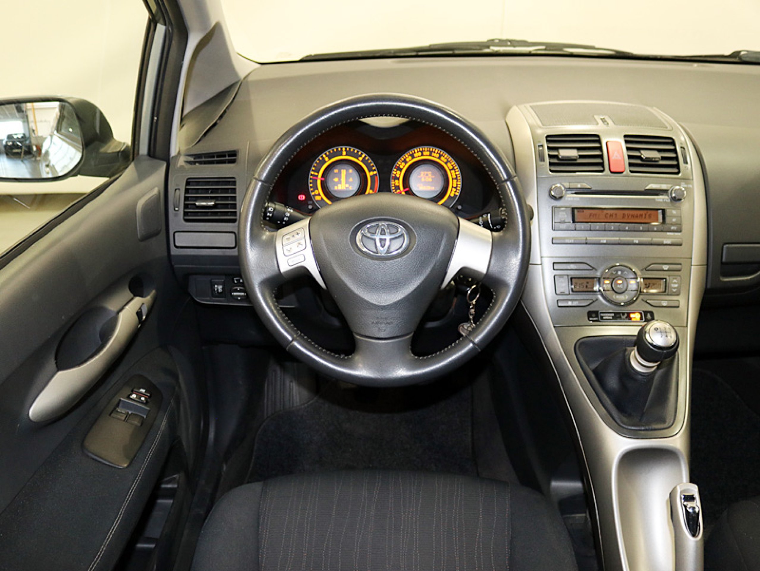 Foto Toyota Auris 18