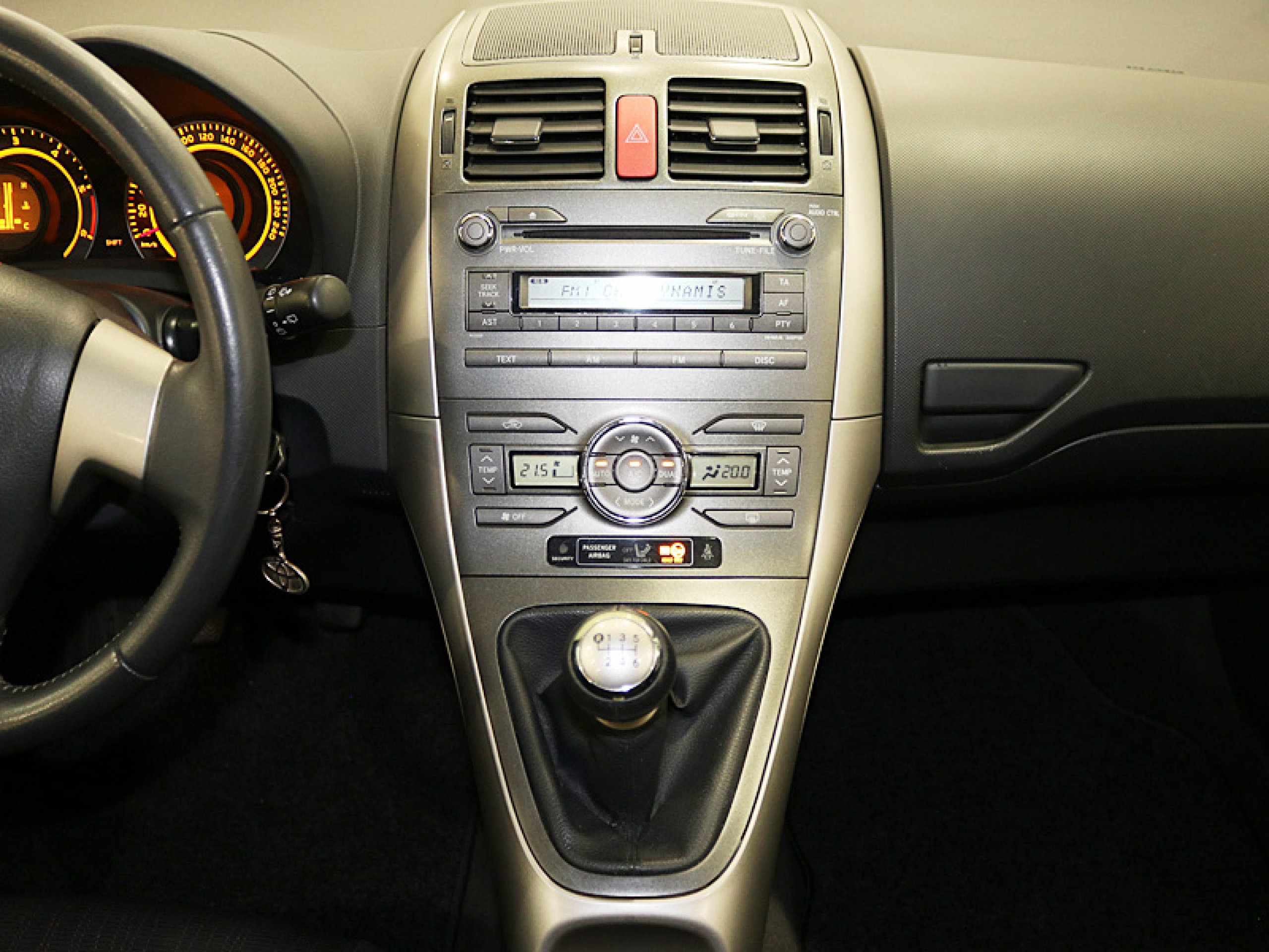 Foto Toyota Auris 19