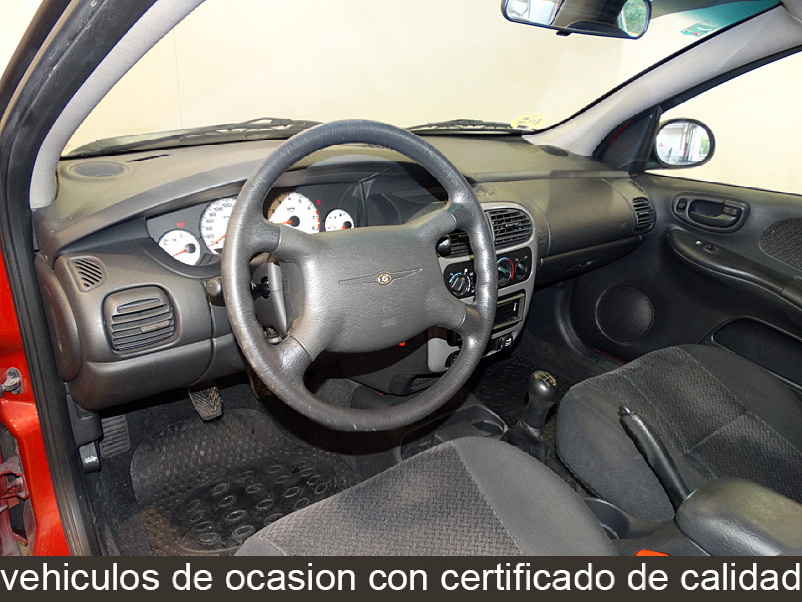 Foto Chrysler Neon 11 Foto Chrysler Neon 11
