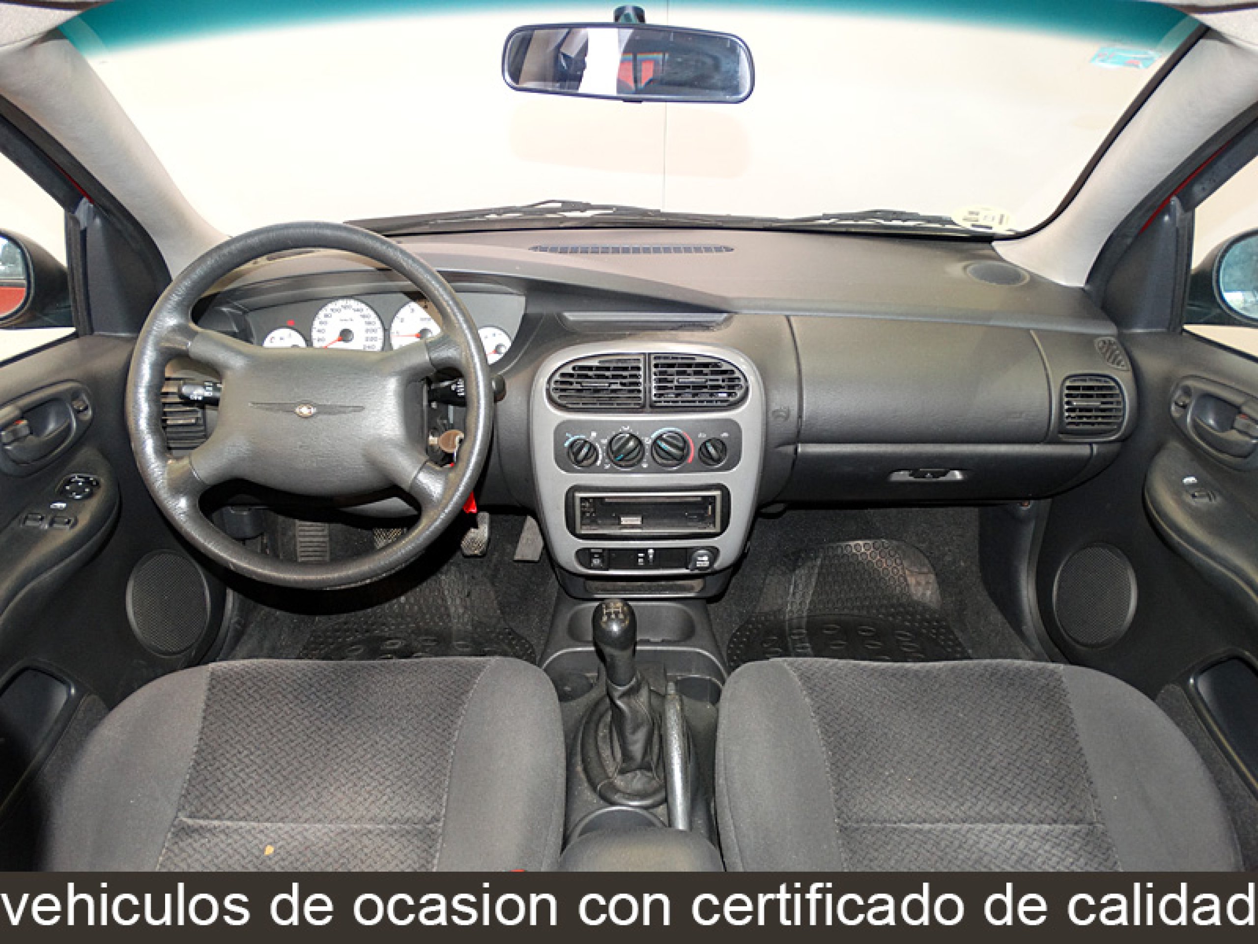 Foto Chrysler Neon 12 Foto Chrysler Neon 12