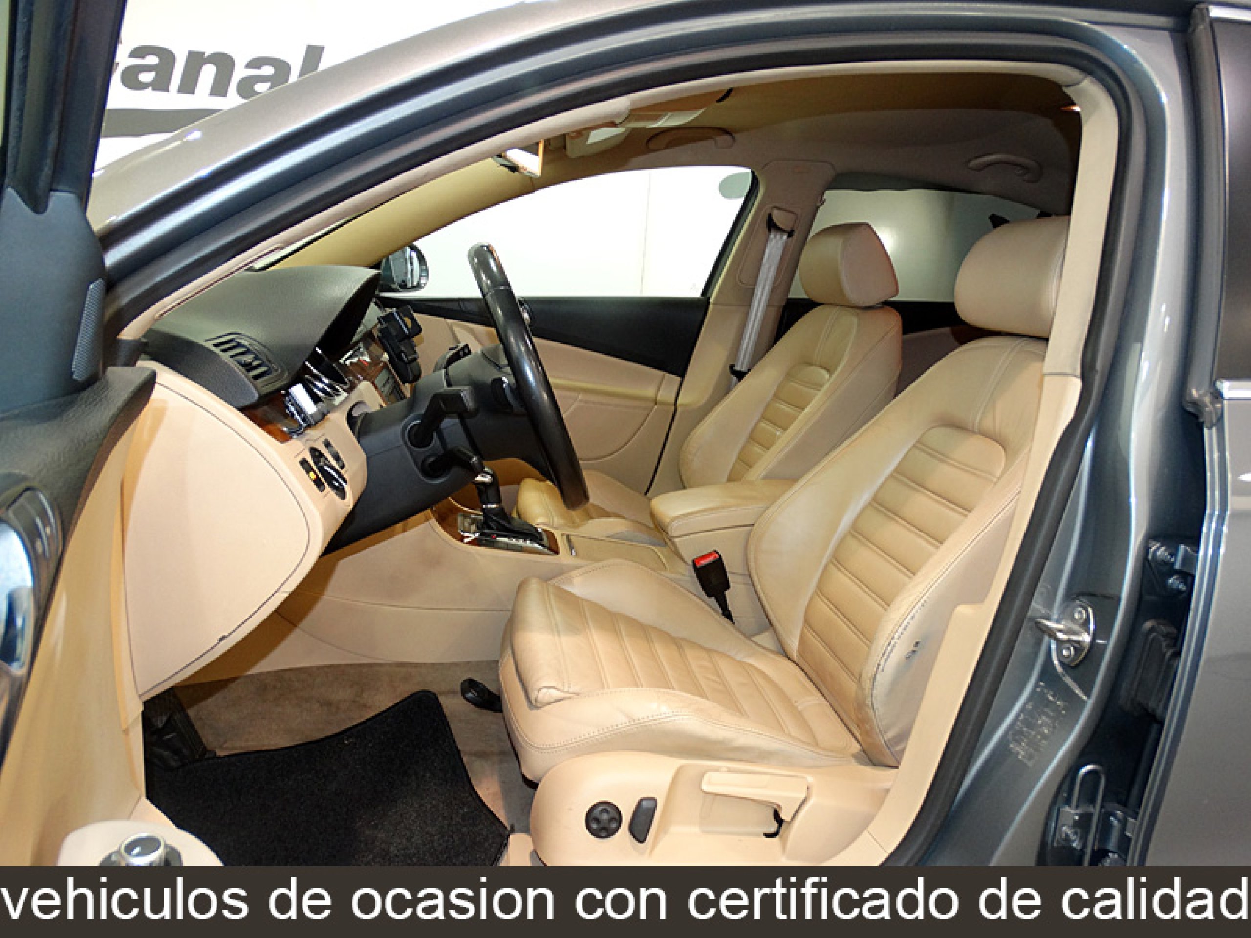Foto Volkswagen Passat 11