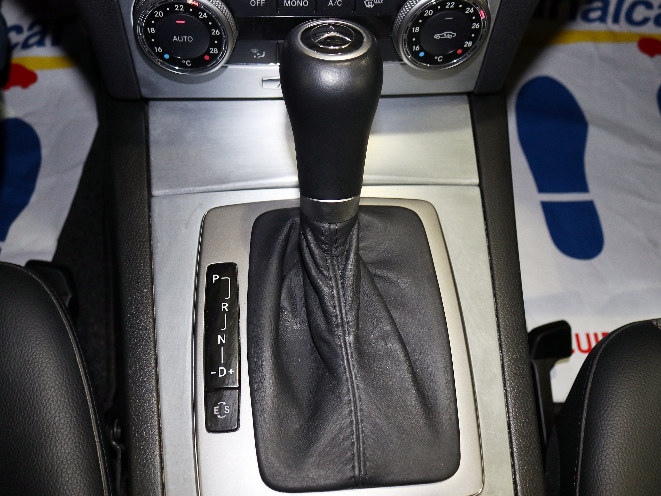 Foto Mercedes-Benz C 220 30