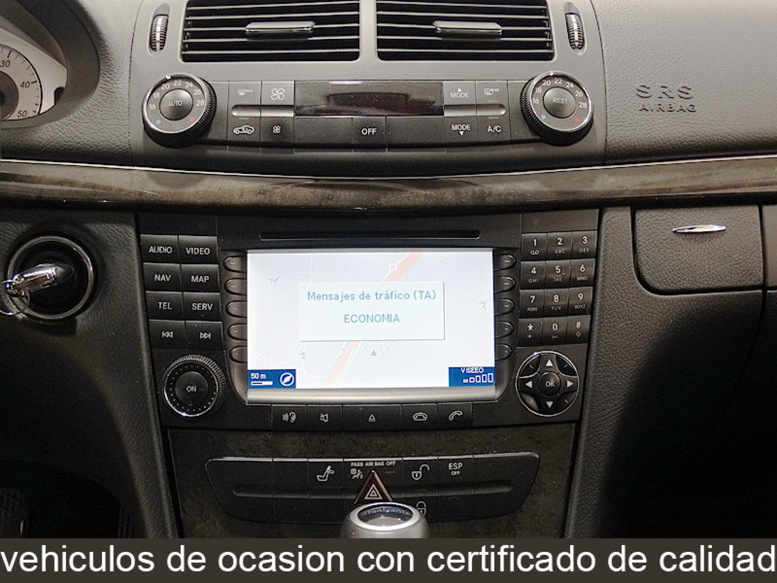 Foto Mercedes-Benz E 220 30