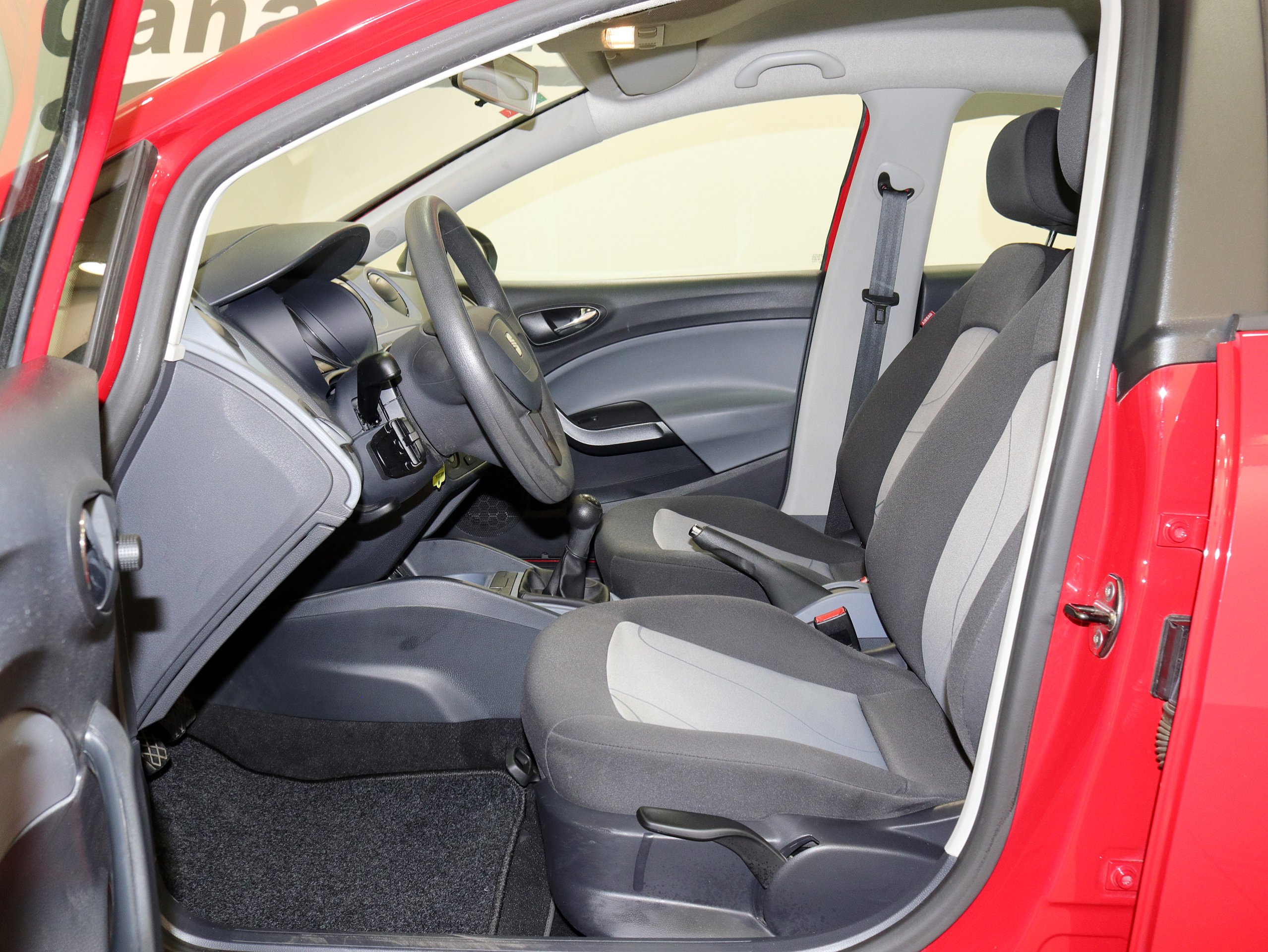 Foto Seat Ibiza 16