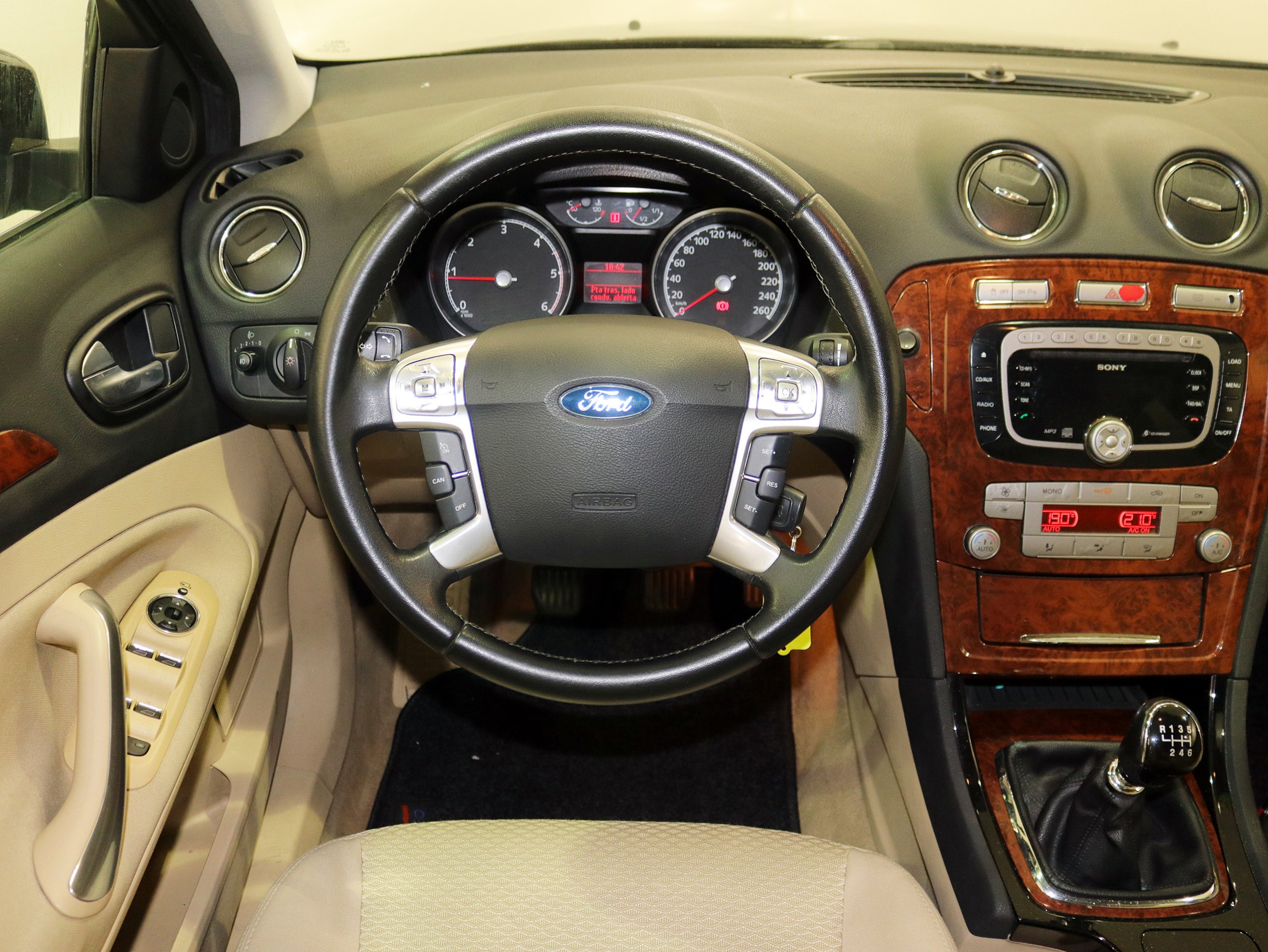 Foto Ford Mondeo 21 Foto Ford Mondeo 21