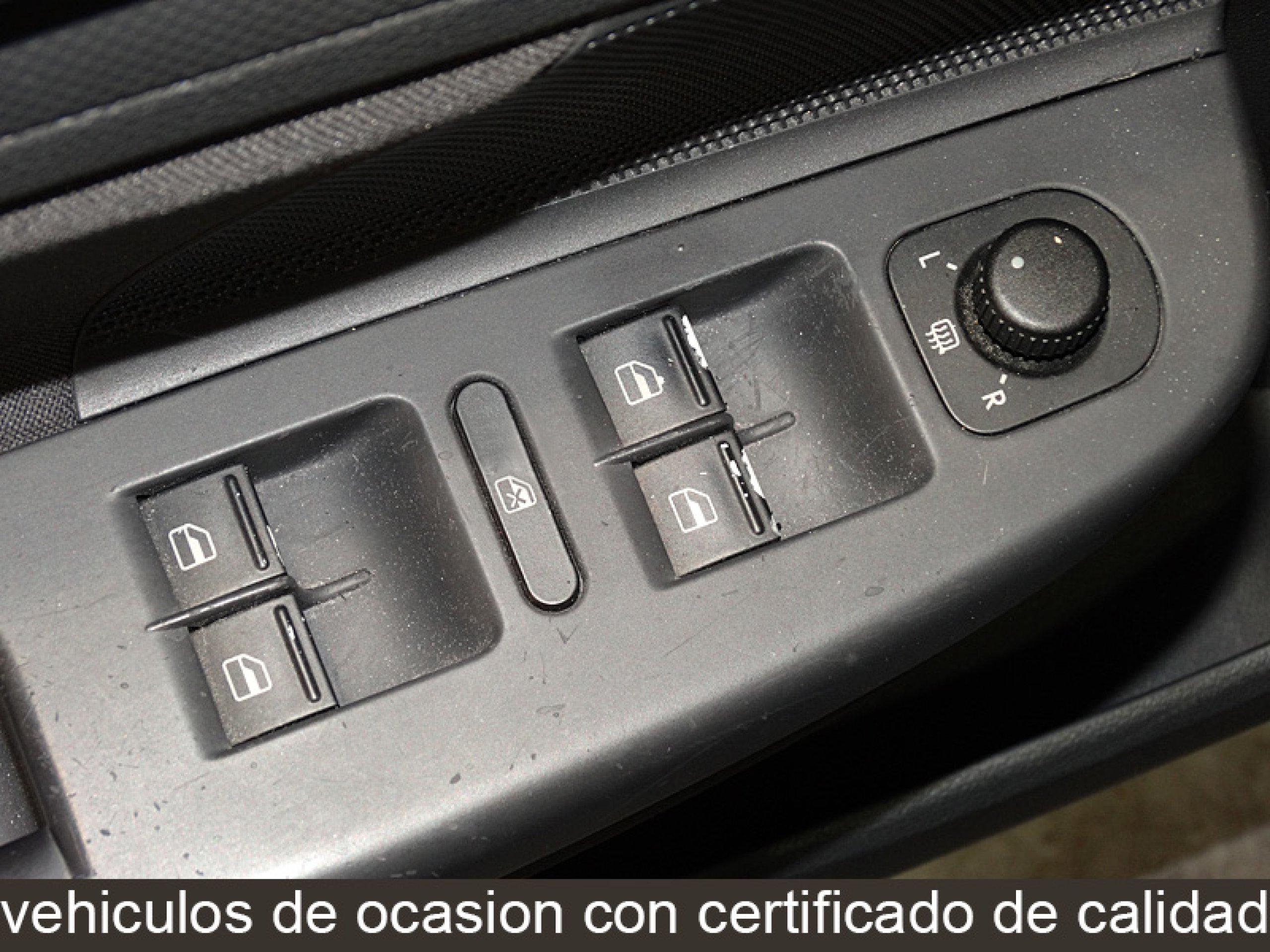 Foto Volkswagen Golf 16