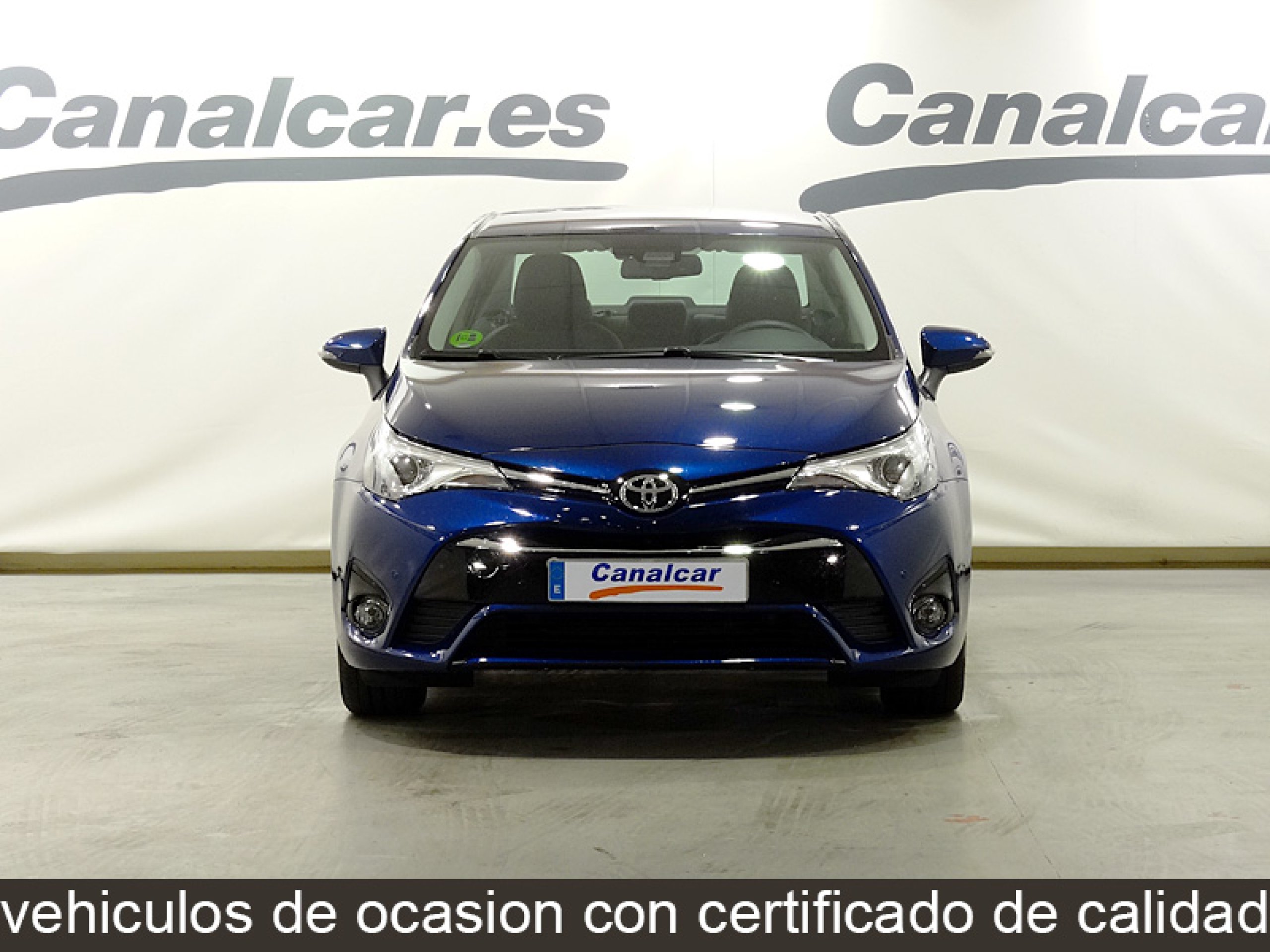 Foto Toyota Avensis 4