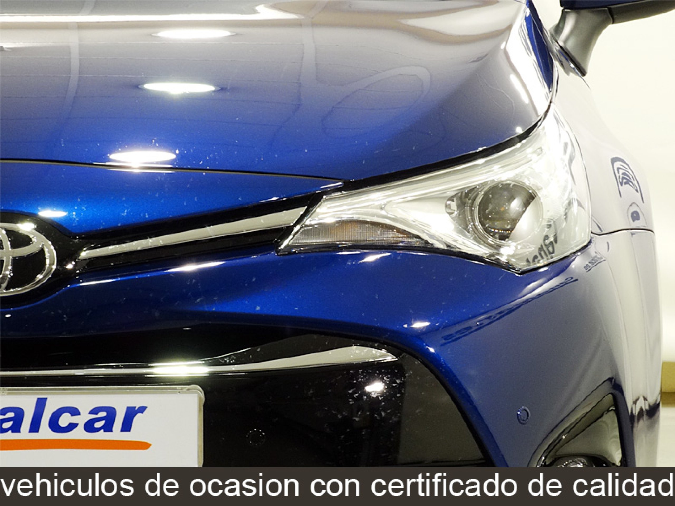 Foto Toyota Avensis 12