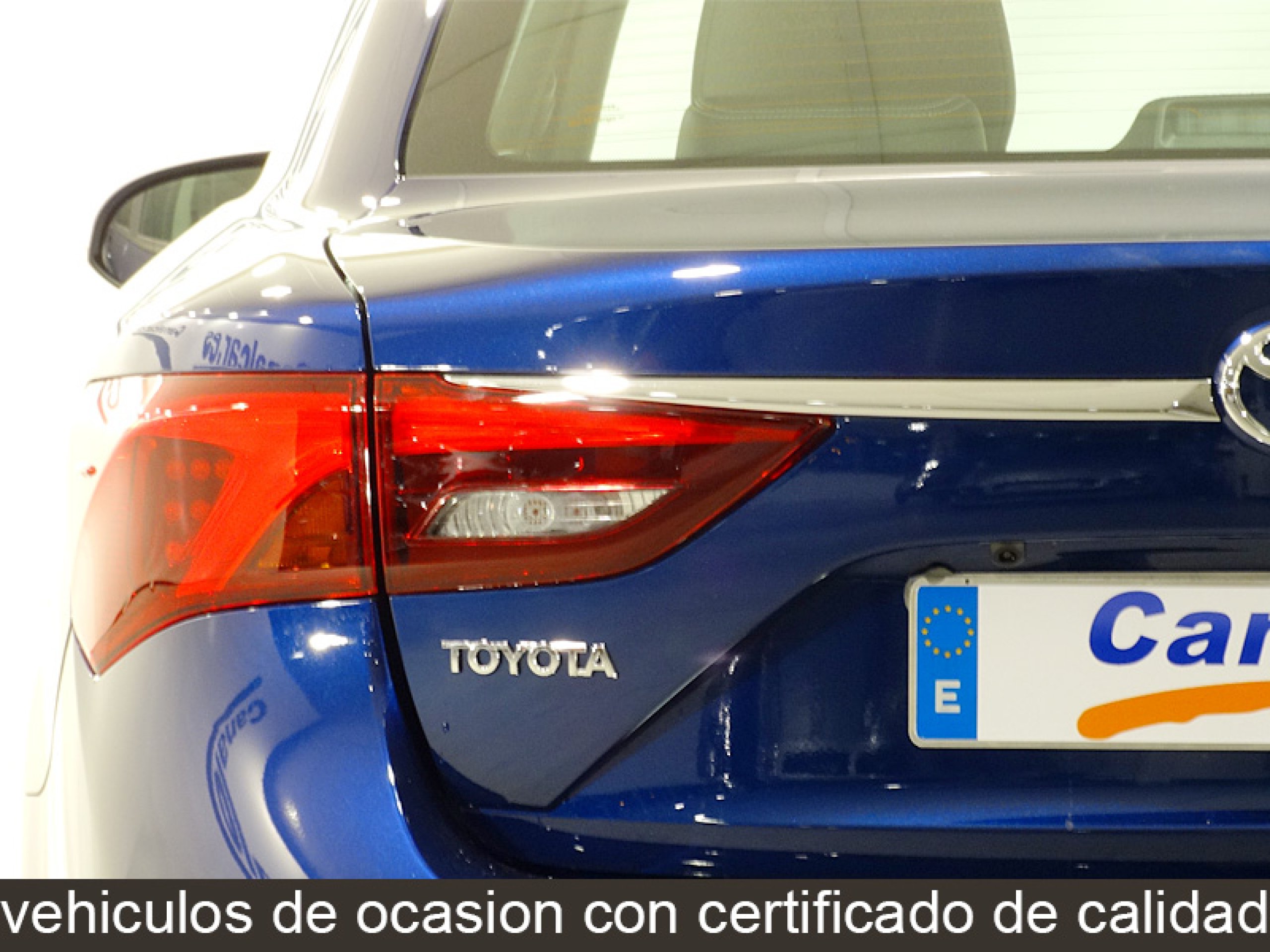 Foto Toyota Avensis 13