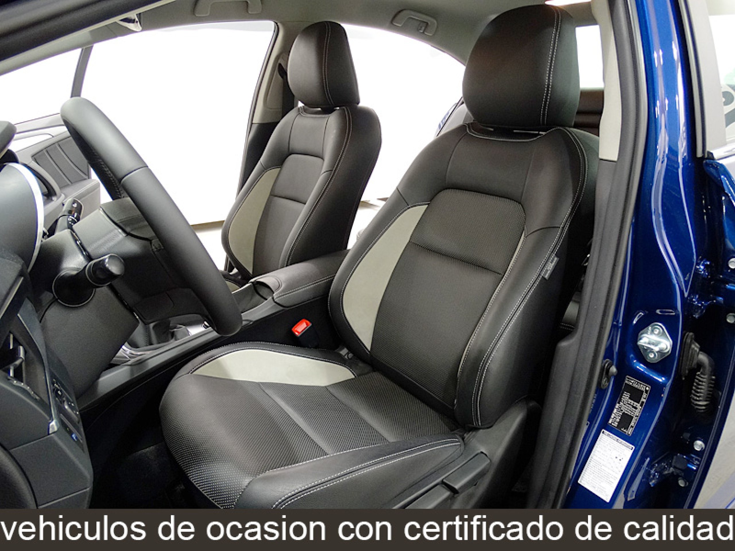 Foto Toyota Avensis 18