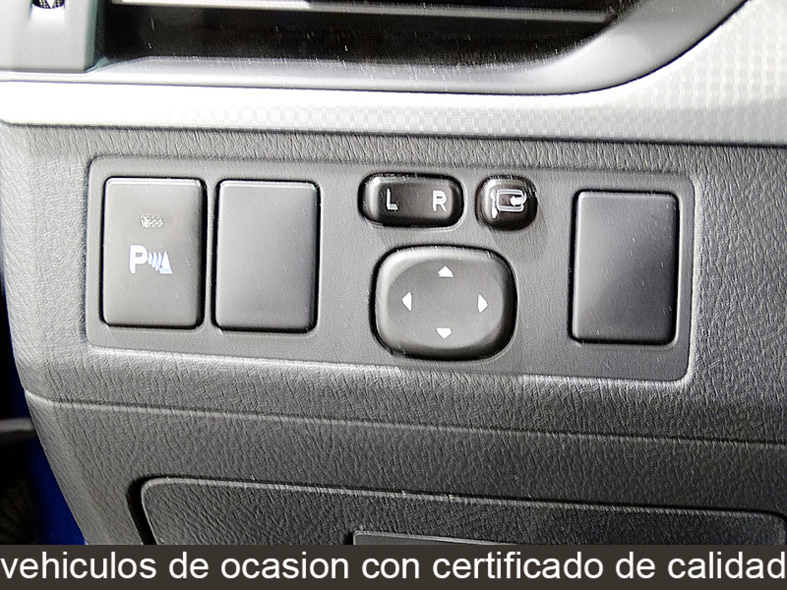 Foto Toyota Avensis 25