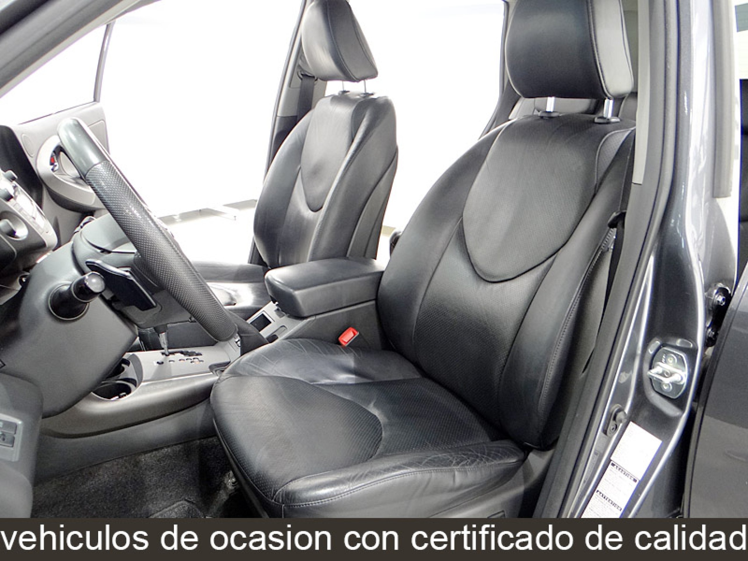 Foto Toyota RAV-4 12