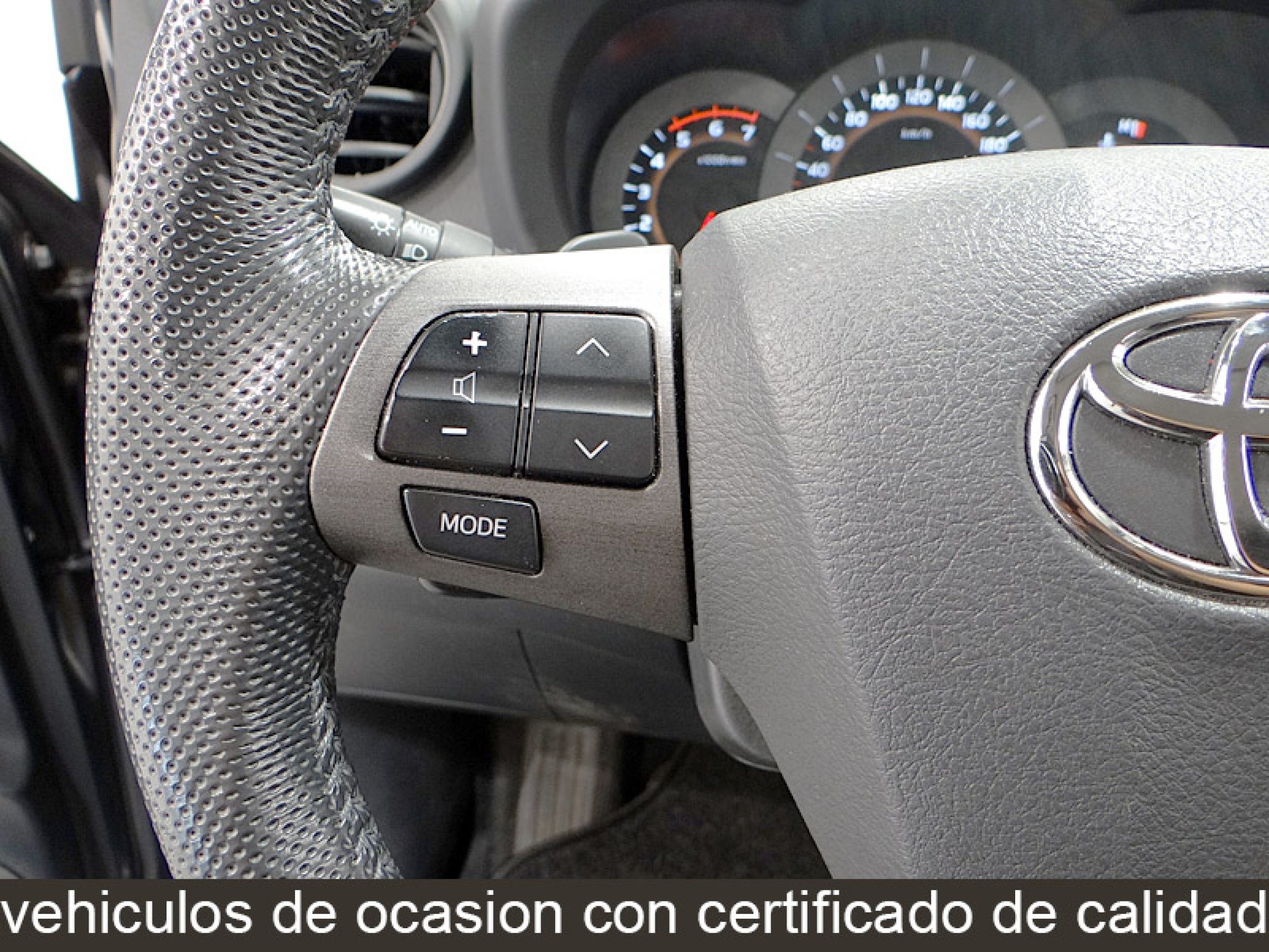 Foto Toyota RAV-4 27